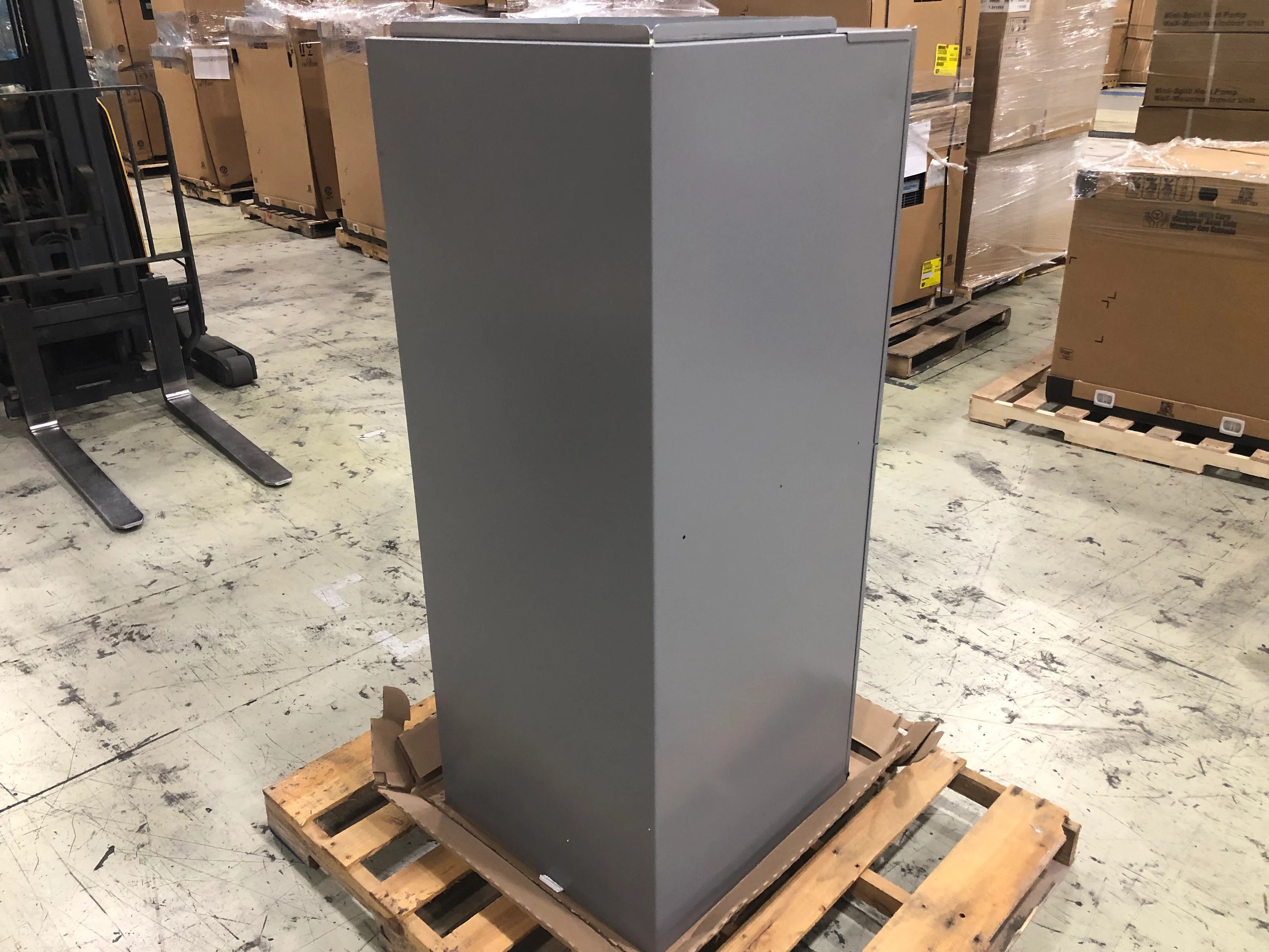 3.5 Ton AC/HP Upflow/Horizontal Varible Speed PSC Fancoil 200-230/60/1 R-410A CFM 1400 - Image 3