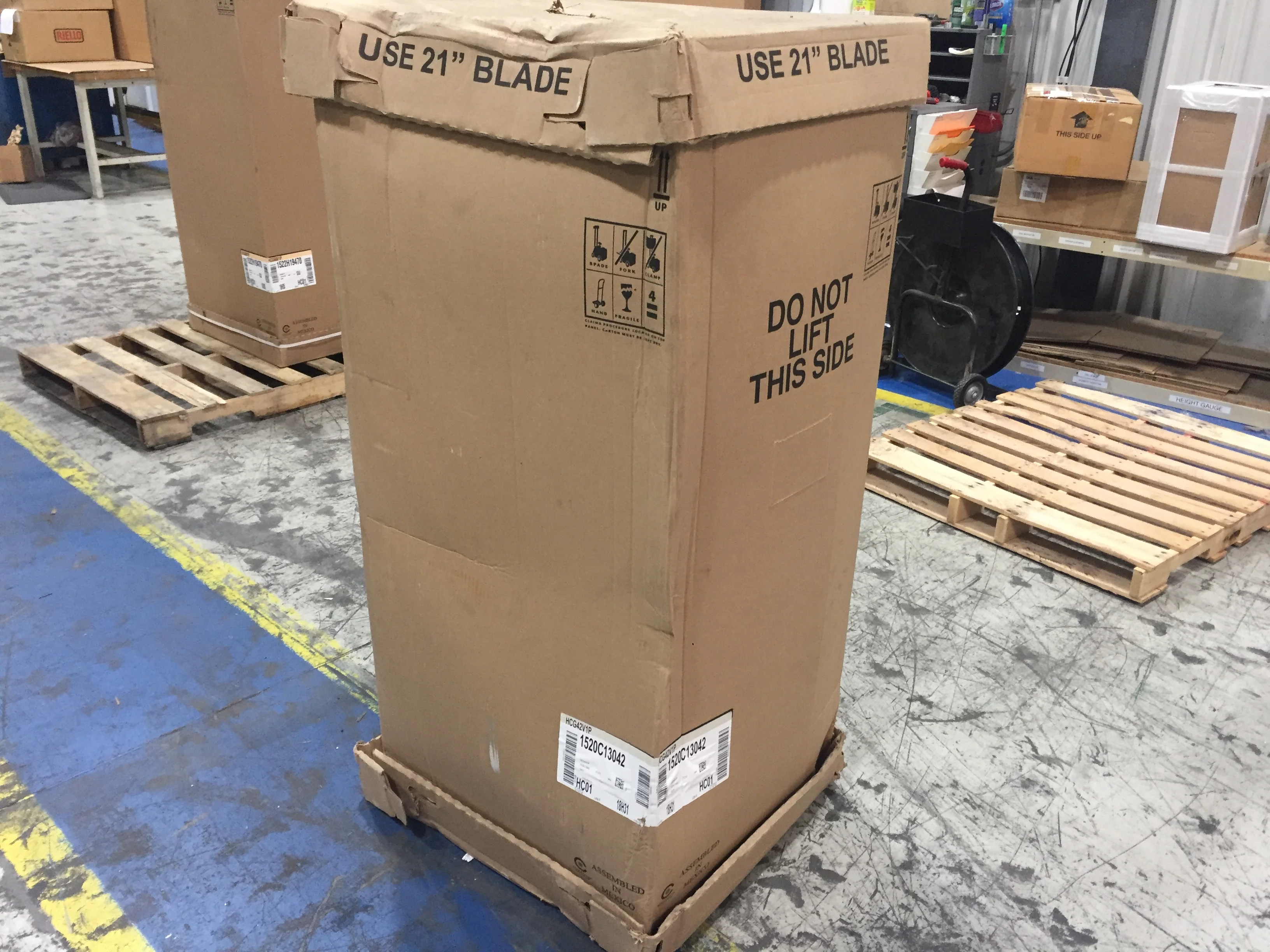 3.5 TON VARIABLE SPEED ECM UPFLOW/HORIZONTAL AIR HANDLER, 16 SEER R410A, 208/230/1 - Image 9