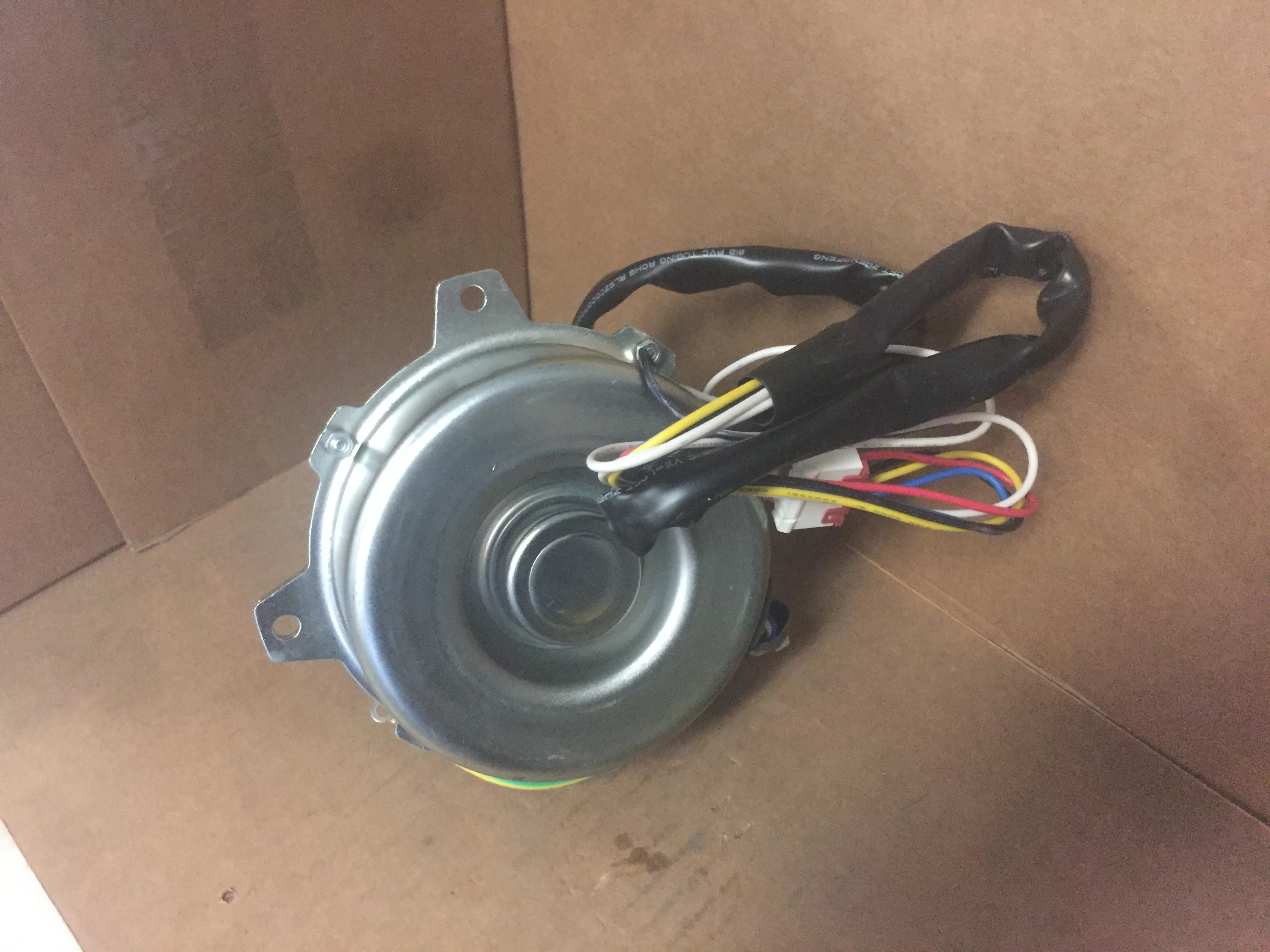 35 Watt Fan Motor 220-240/50/1 600RPM 1 Speed - Image 4