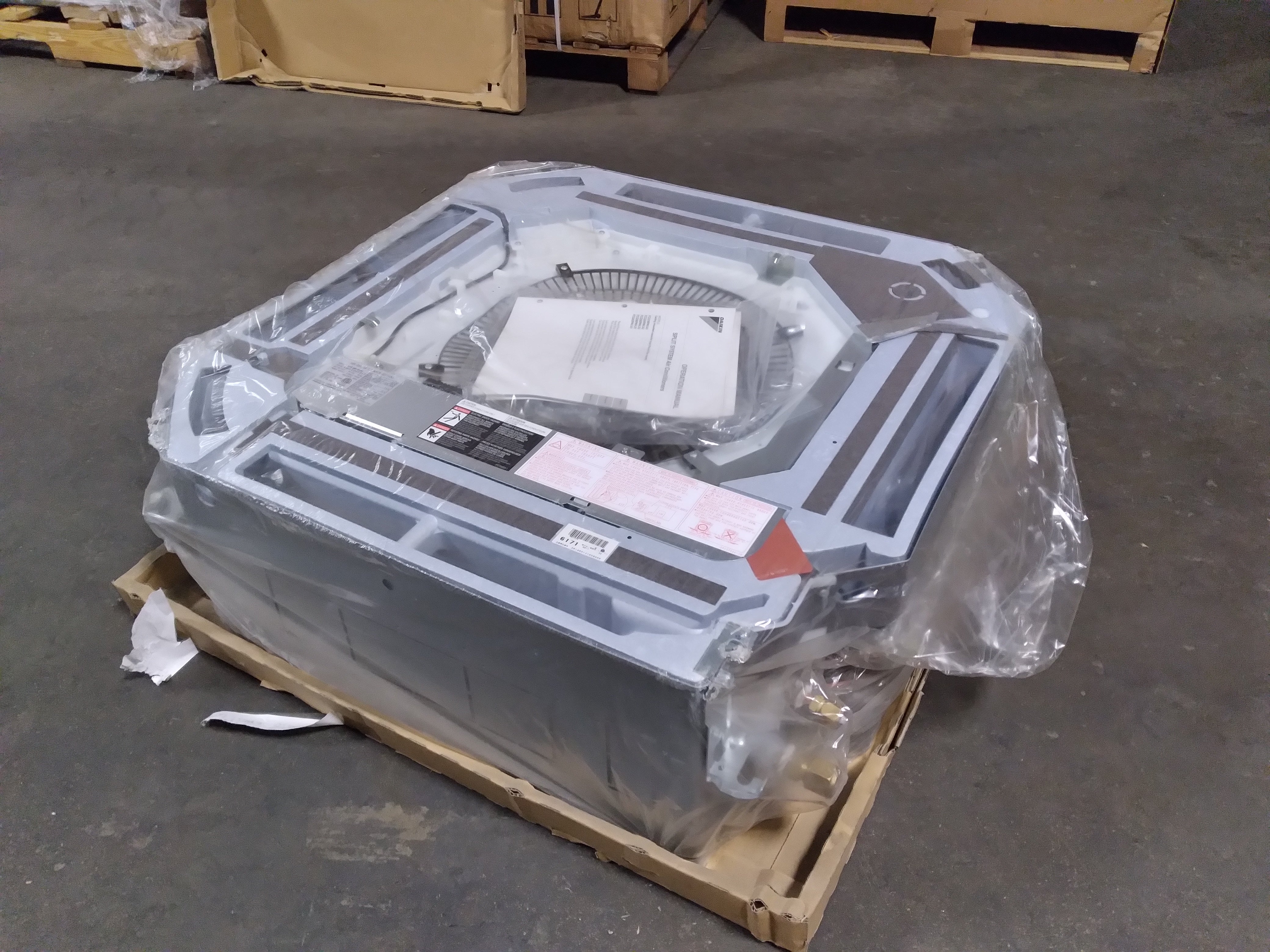 36,000 BTU AC/HP Horiz Ducted Concealed ID Mini-Split Heat Pump, 175 SEER, 208/230-60-1, R410A - Image 4