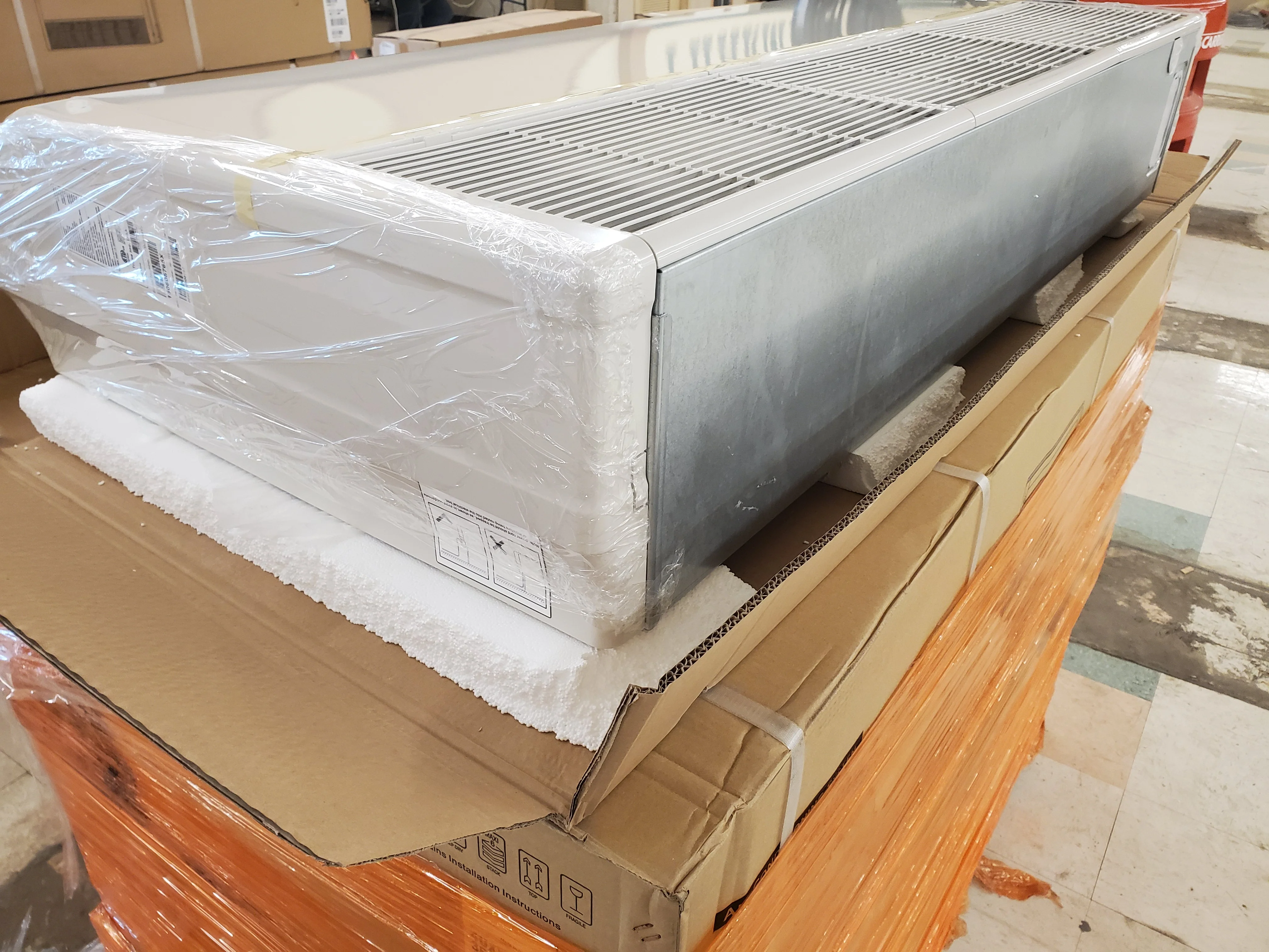 36,000 BTU Inverter Indoor Mini-Split Floor/Ceiling Heat Pump Unit - Image 4