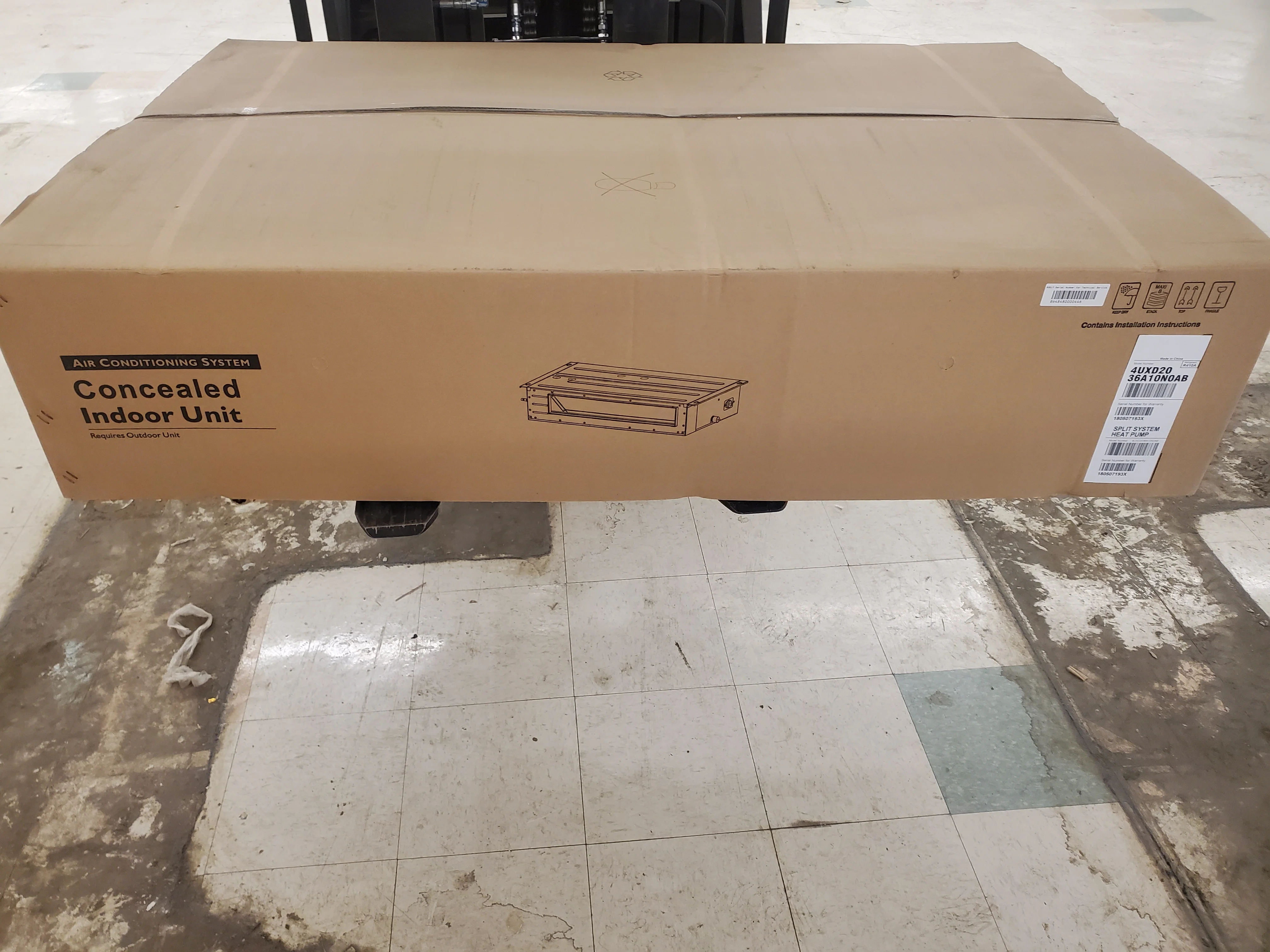 36,000 Btu'S Indoor Ducted Ceiling Mount Split-System Heat Pump, 20 Seer 208-230/60/1 R-410A - Image 6
