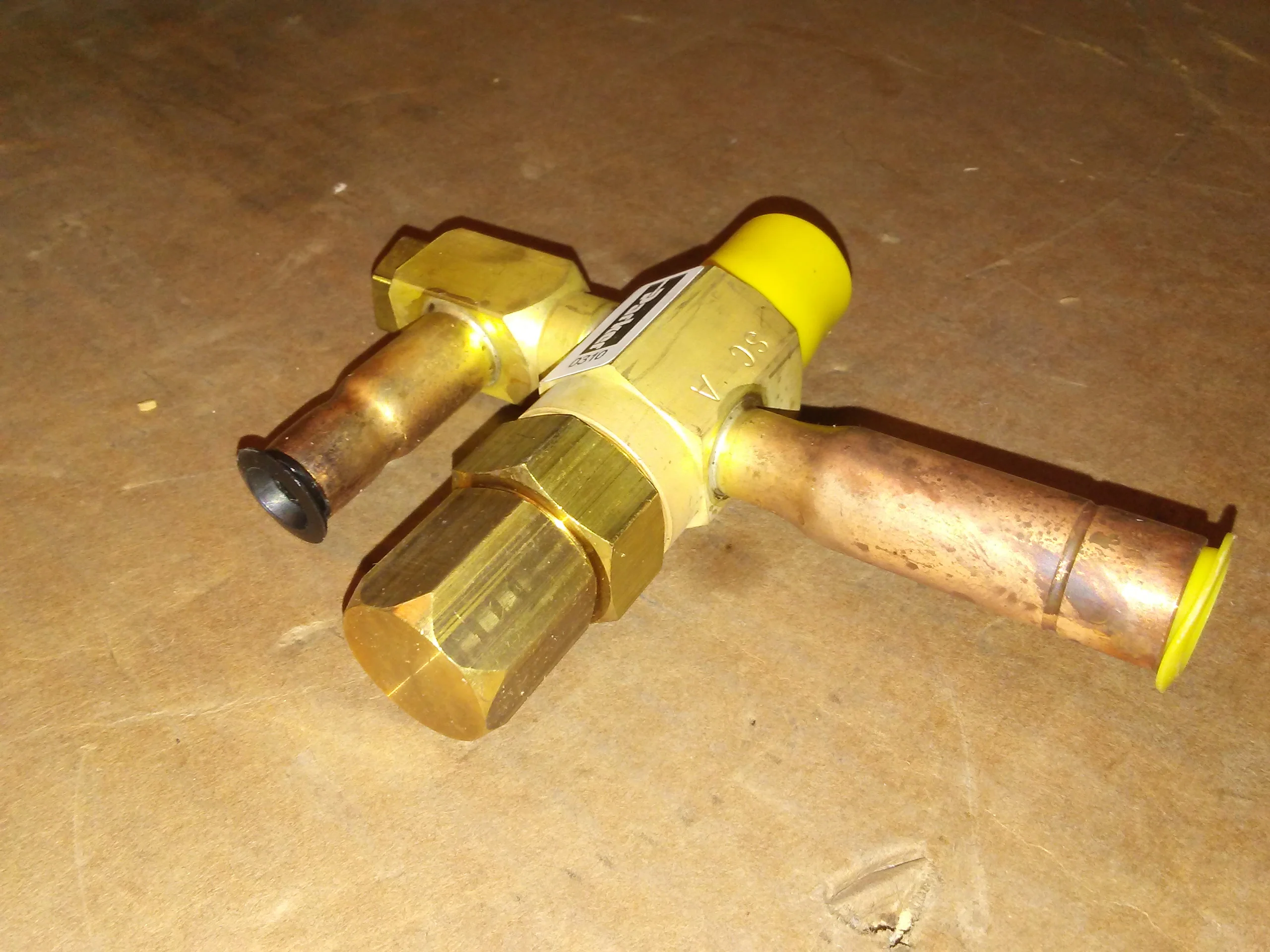 3/8" X 1/2" ODF Expansion Valve Body with Internal Equalized - Image 3