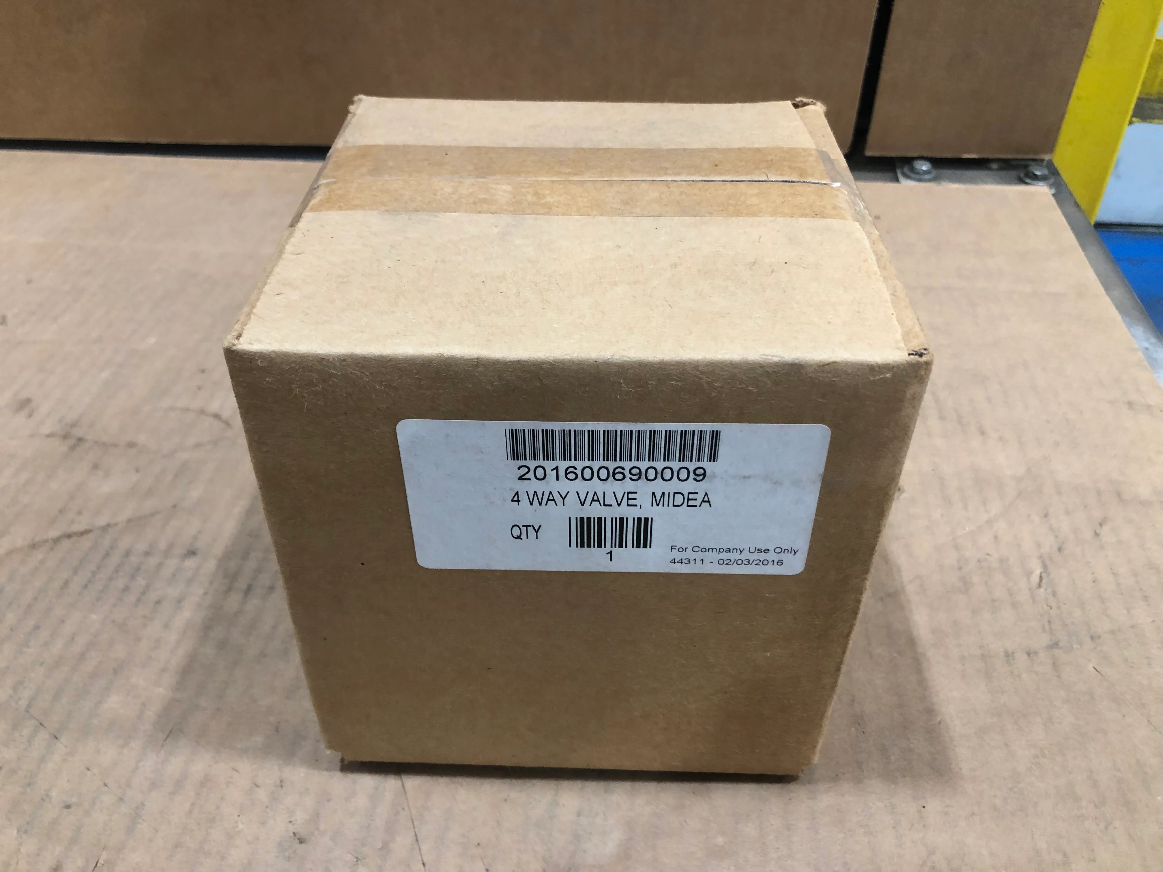 4 Way Reversing Valve With 115V Coil - Image 6