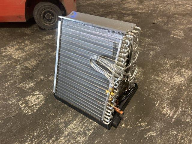 4 Ton AC/HP Upflow/Downflow Uncased A Coil, R410A CFM 1600 - Image 3