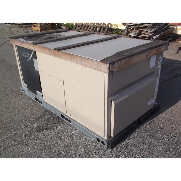 4 Ton Energence Series Convertible 2 Stage Hi Eff Electric Cooling ECM  Packaged Rooftop - Image 3