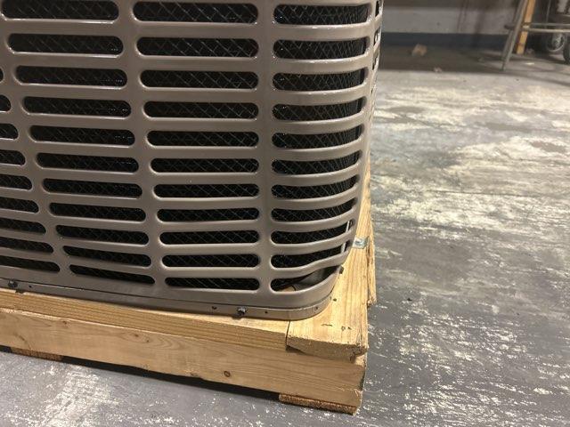 4 Ton 'LX' Series Split-System Air Conditioner; 208-230/60/1, 13 SEER - Image 2