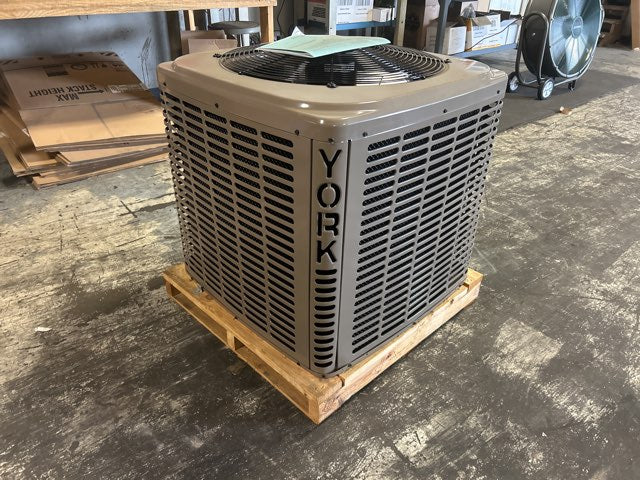 4 Ton LX Series Split-System Air Conditioner; 208-230/60/1, 13 SEER, W1M4228054 - Image 4