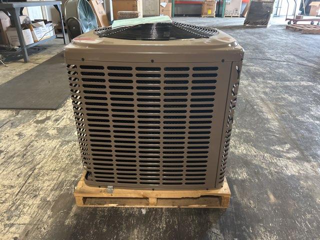 4 Ton LX Series Split-System Air Conditioner; 208-230/60/1, 13 SEER, W1N4228421 - Image 5