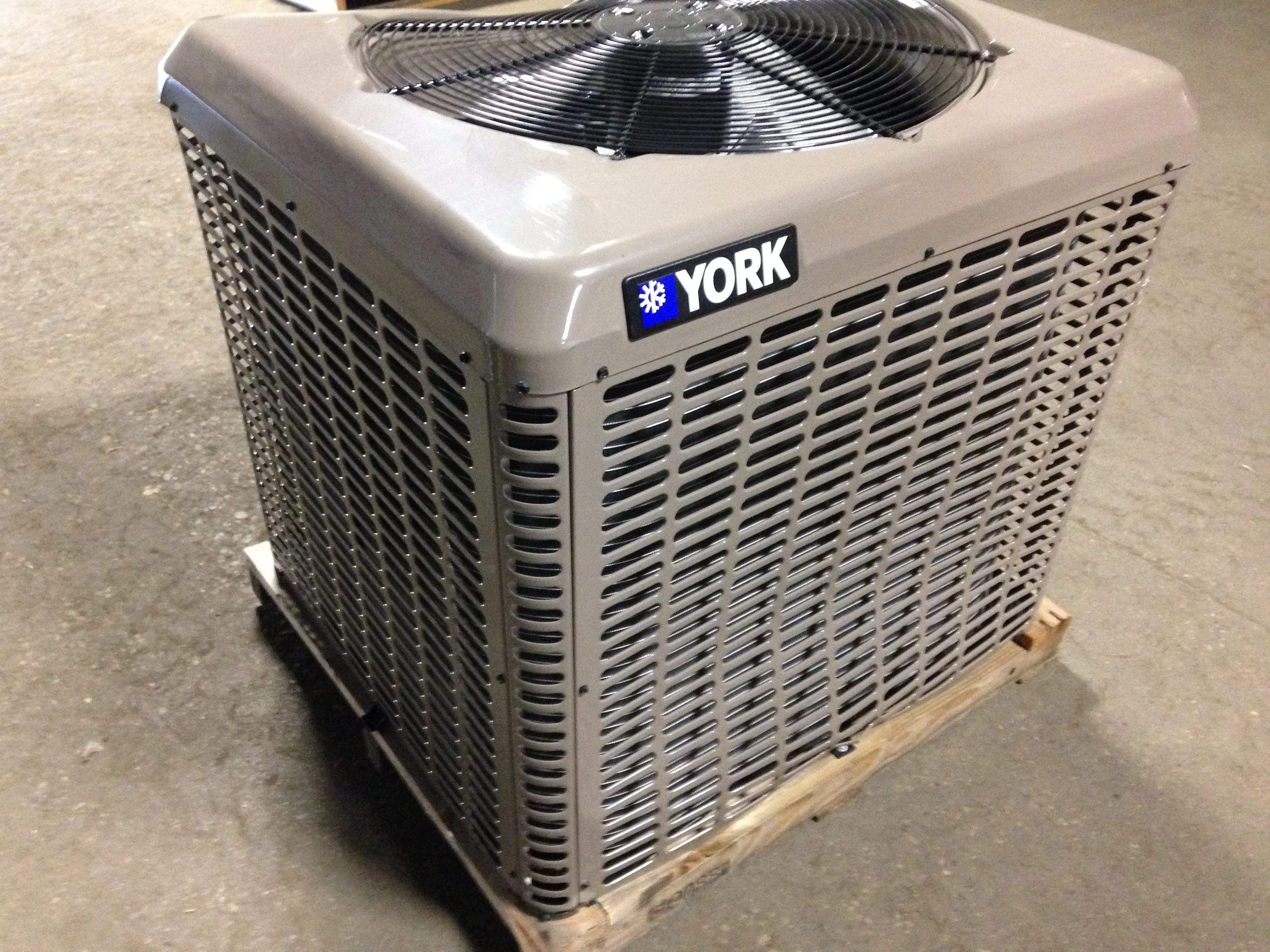 4 Ton "LX" Series Split-System Air Conditioner, 13 SEER 208-230/60/3 R-410A