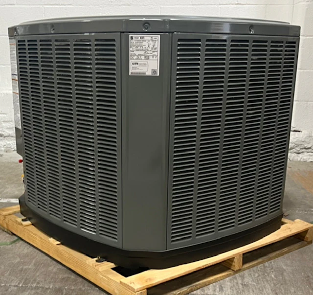 4 TON SPLIT-SYSTEM AIR CONDITIONER 208-230/60/1 R-410A 14 SEER - Image 3