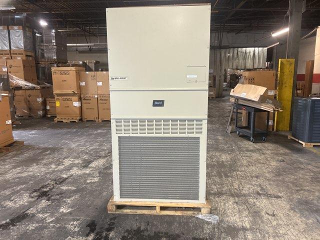 4 Ton Wall Mount Air Conditioner with 15 KW Heat, 208-230/60/1, R-410A, EER: 11 - Image 4