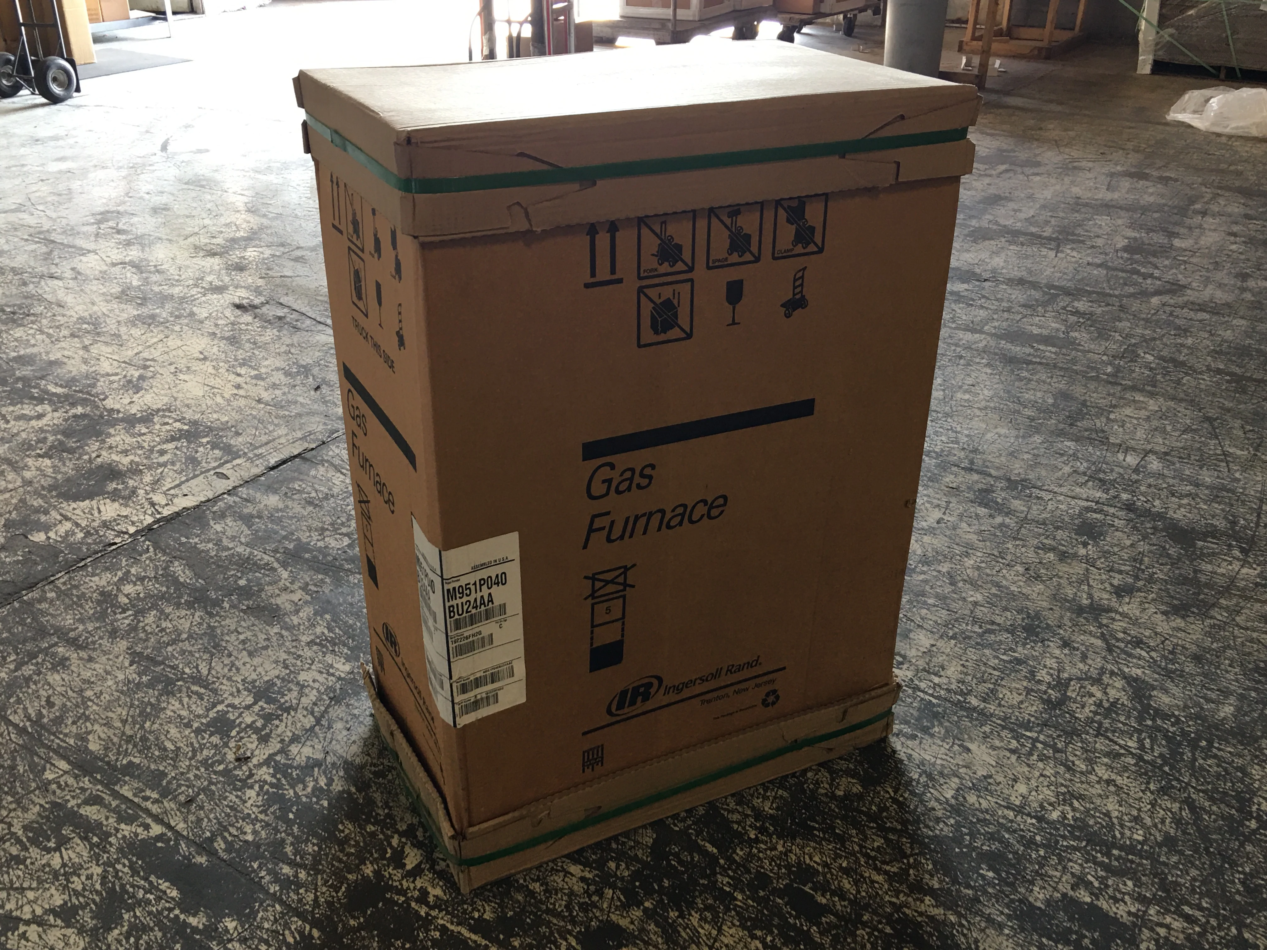 40,000 BTU SINGLE-STAGE UPFLOW/HORIZONTAL DIRECT VENT PSC NATURAL GAS FURNACE/W MULTI-SPEED INDUCER, 95% 115/60/1 - Image 6