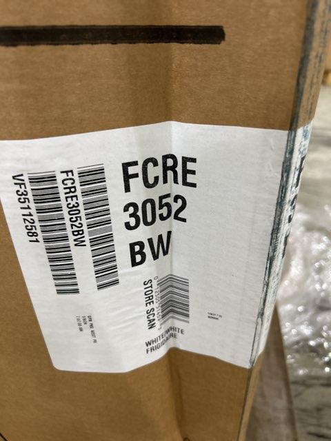 5.3 Cu.Ft. White Electric Range, 240 Volt - Image 3