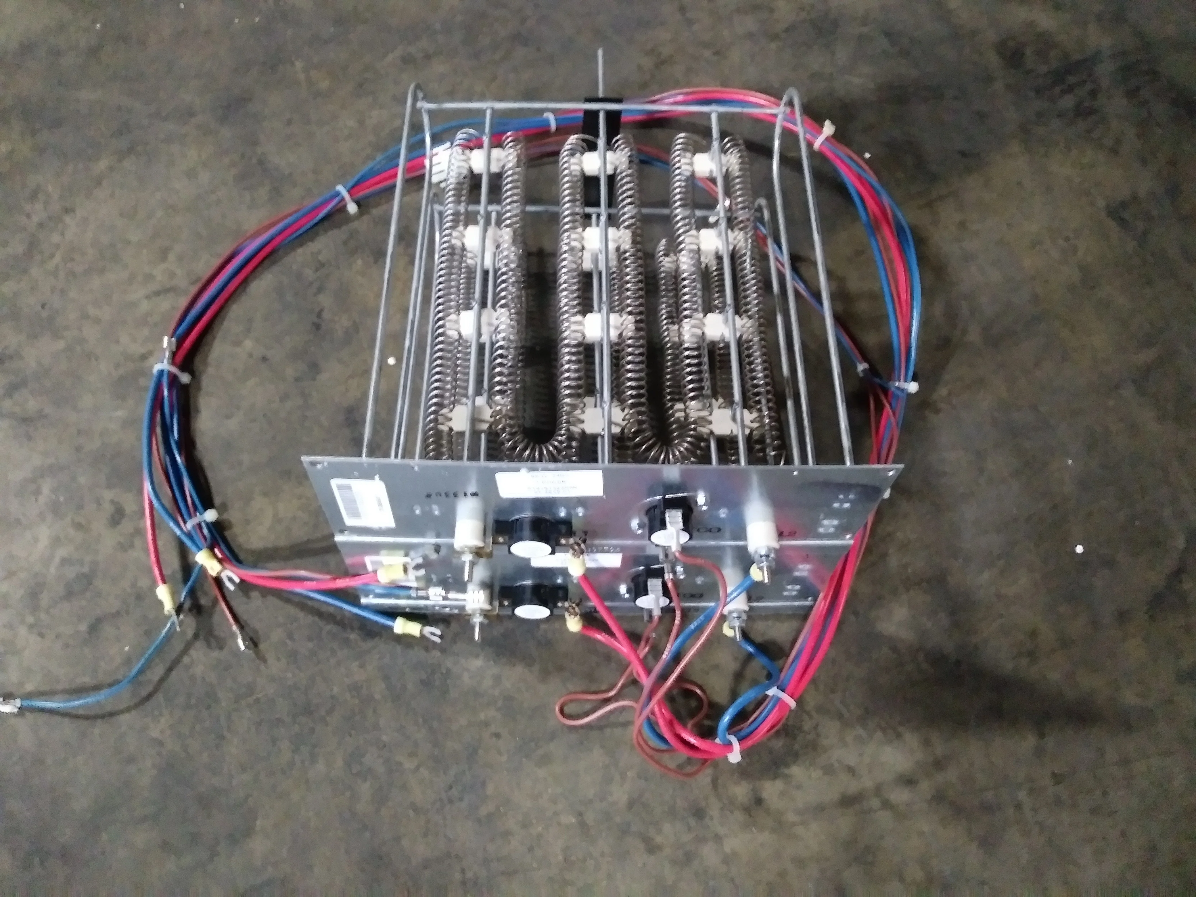 5 kW Dual Electric Heat Kit 208-230/60/1 Amps 36.1/41.7 w/Fuse Panel