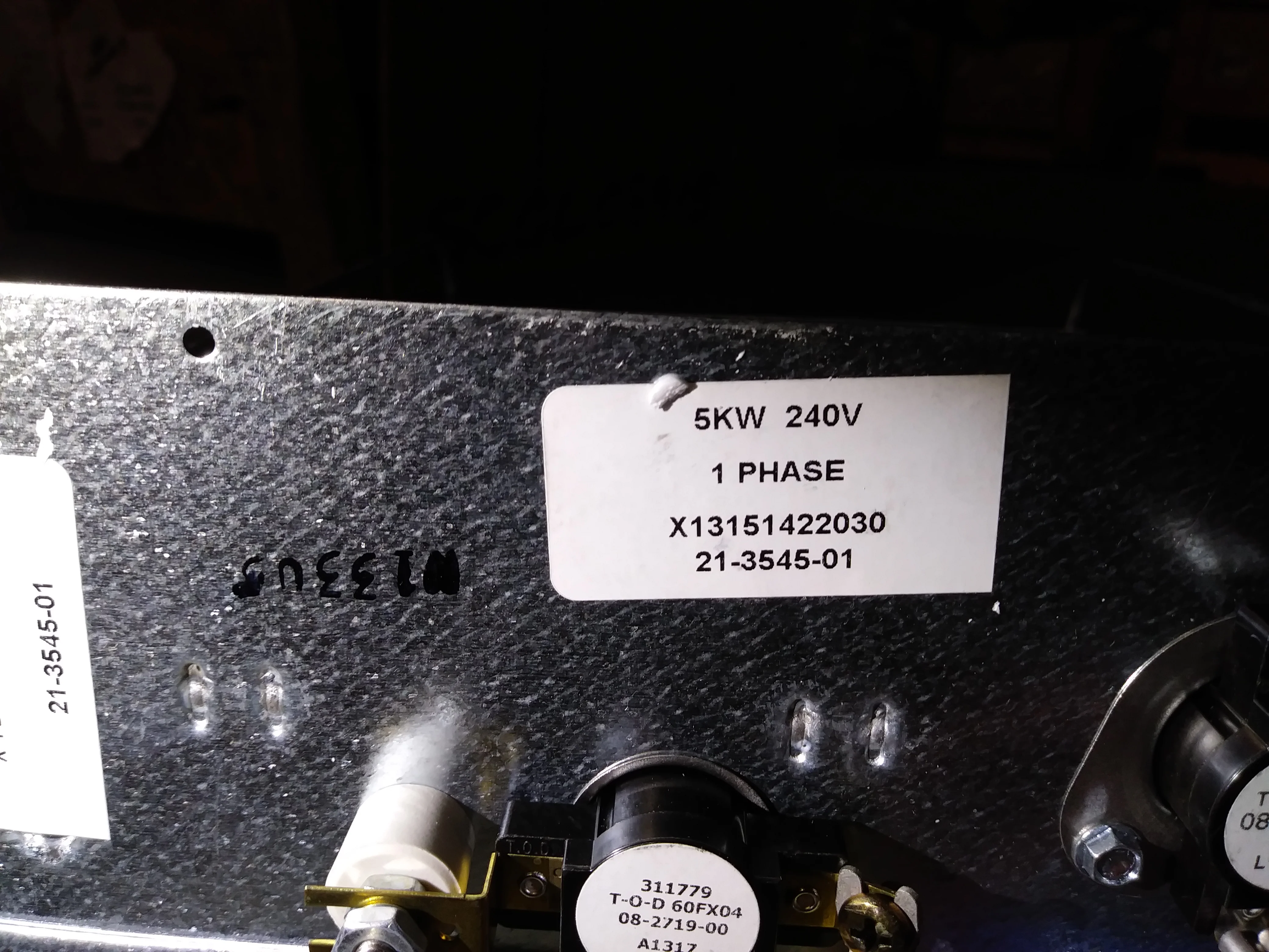 5 kW Dual Electric Heat Kit 208-230/60/1 Amps 36.1/41.7 w/Fuse Panel - Image 9