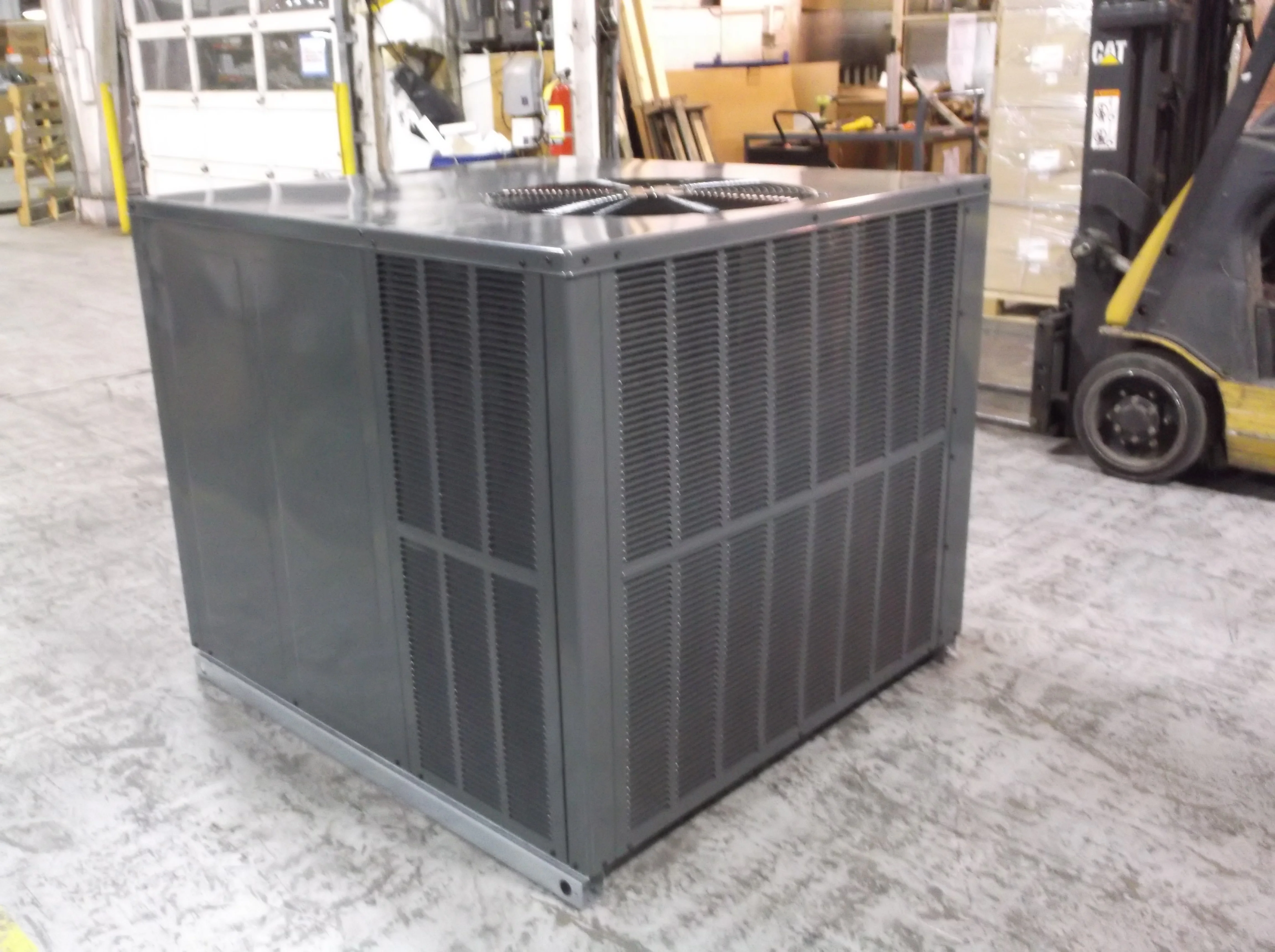 5 Ton Convertible Gas/Electric Packaged Unit 10 Seer 460/60/3 R-22 83.1% - Image 7