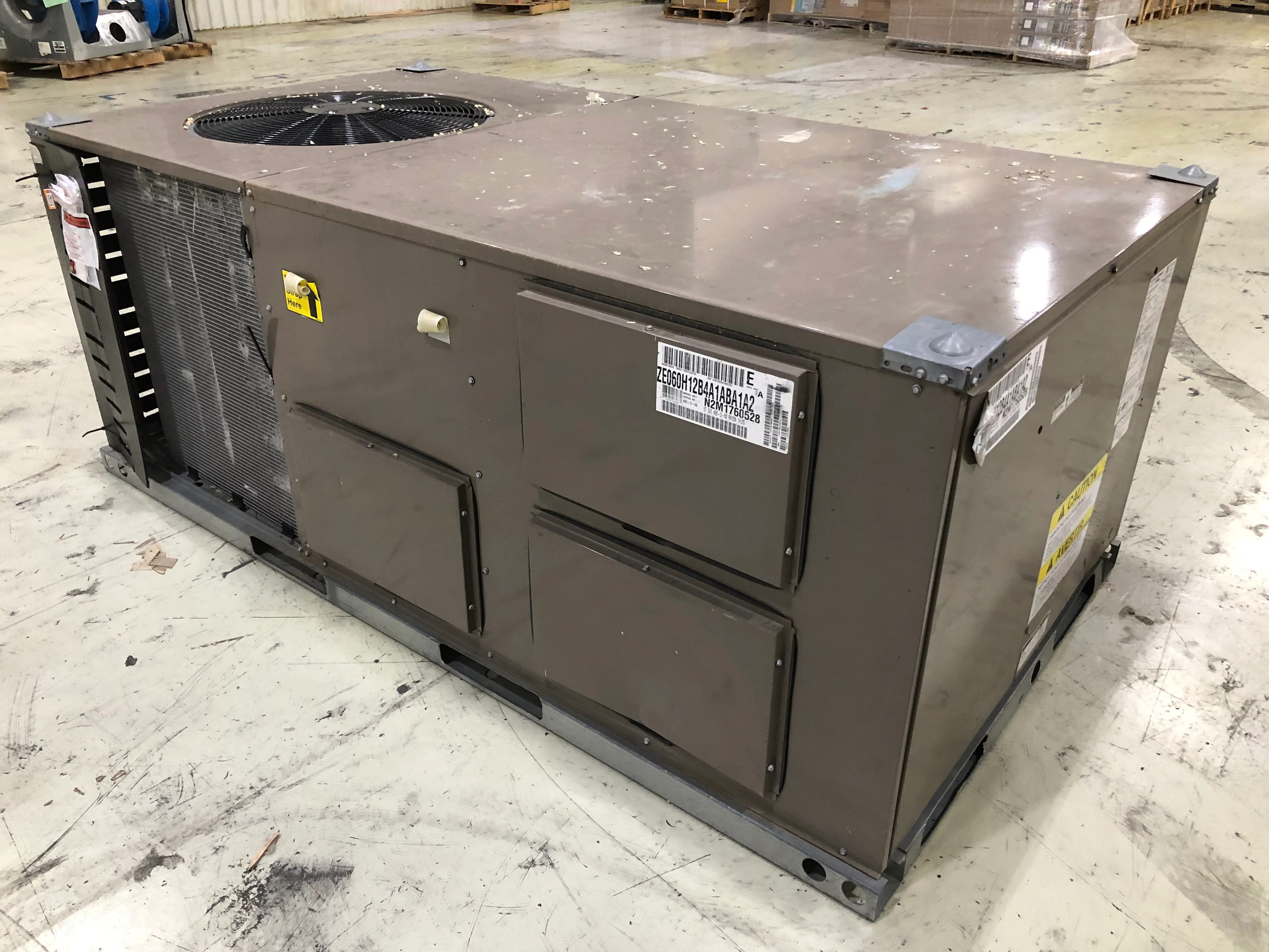 5 TON CONVERTIBLE GAS/ELECTRIC PACKAGED UNIT, 14 SEER 81% 460/60/3 R-410 - Image 5