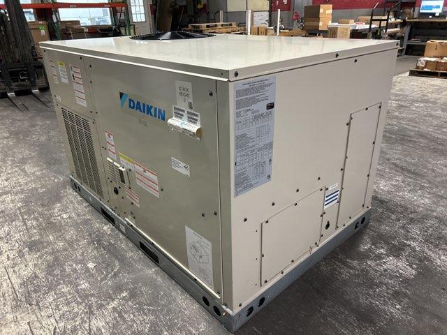 5 Ton Two-Stage Convertible Natural Gas/Electric Packaged Unit, 16.2 SEER2, 460/60/3, R410A - Image 3