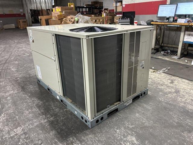 5 Ton Two-Stage Convertible Natural Gas/Electric Packaged Unit, 16.2 SEER2, 460/60/3, R410A - Image 4