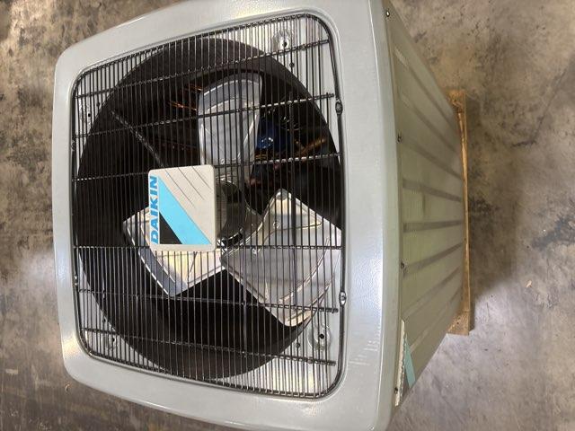 5 Ton Two-Stage Split-System Communicating Compatible Heat Pump 208-230/60/1 R410A 16 SEER - Image 7