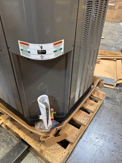 5 Ton Ultra" Series Communicating Variable Speed Inverter Split-System Air Conditioner - Image 4