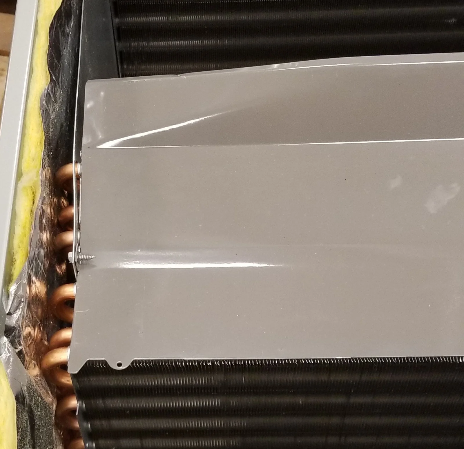 5 Ton Upflow/Downflow Cased N Coil R22 Air Conditioners Only - Image 4