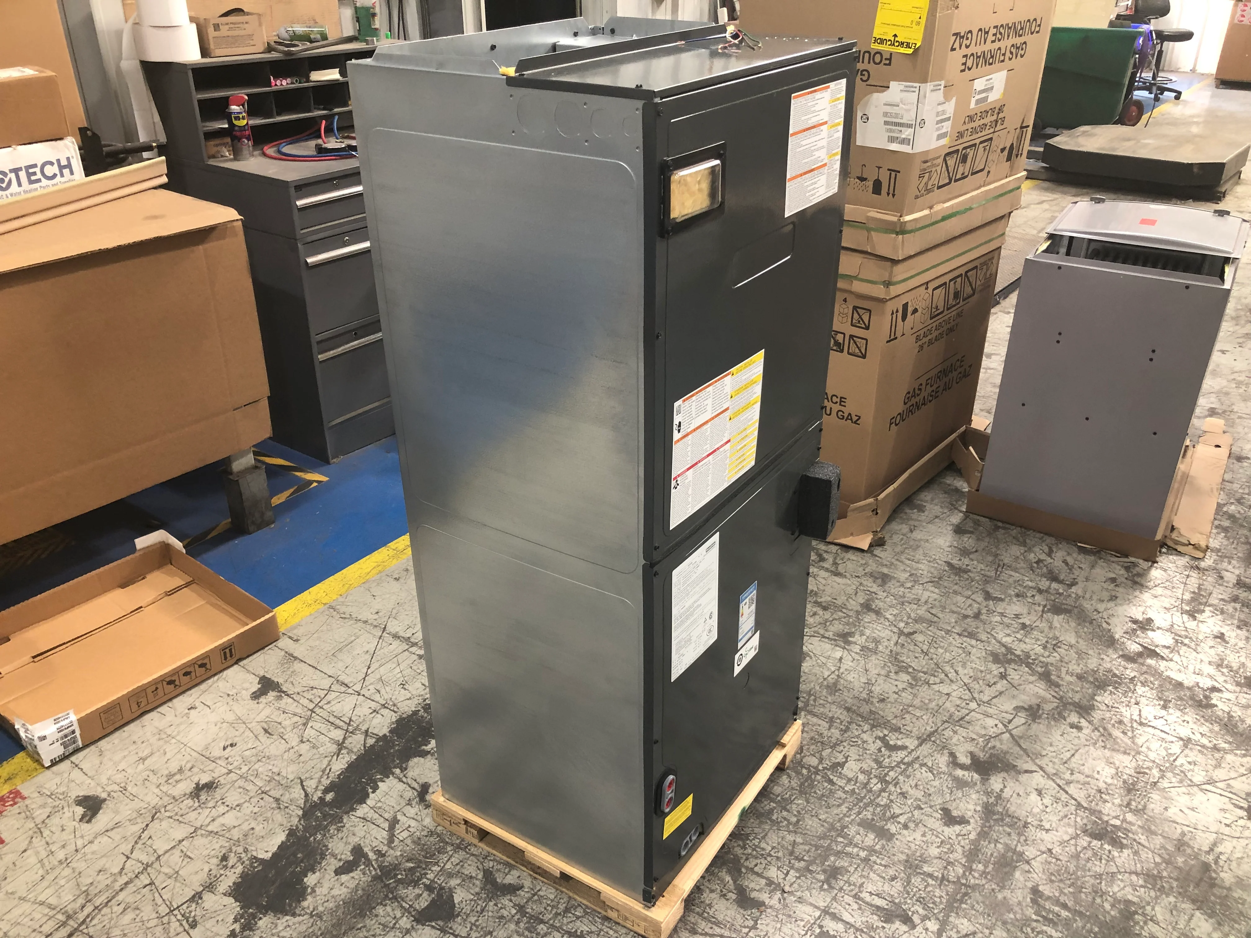5 Ton Upflow/Horizontal Air Handler; 220-240/50/1, R-22 or R-410A, **50 Hertz** - Image 2