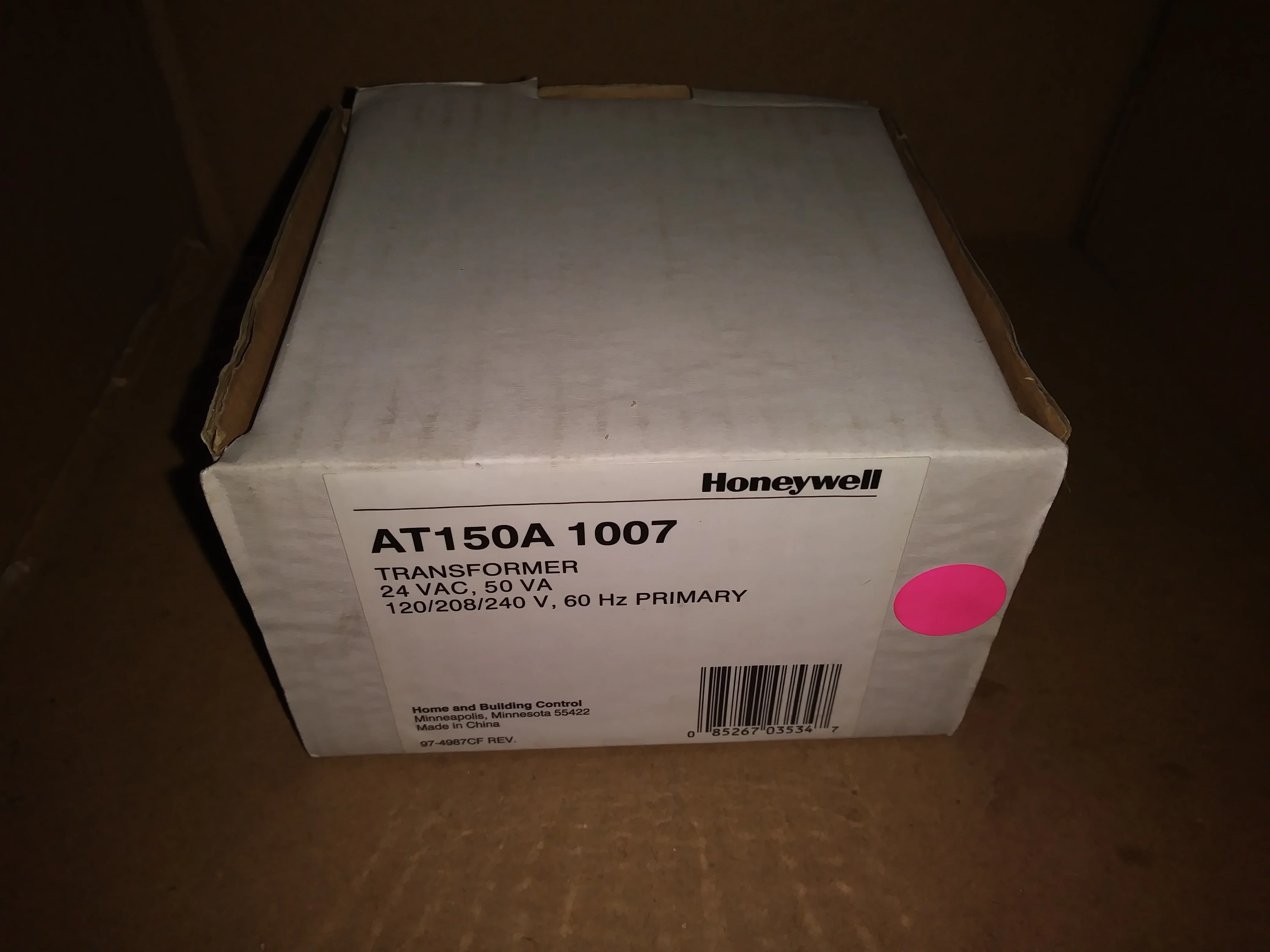 50 VA 4-WIRE TRANSFORMER/W FOOT MOUNTING, 120/208/240 VOLTS PRIMARY/24V SEC - Image 5