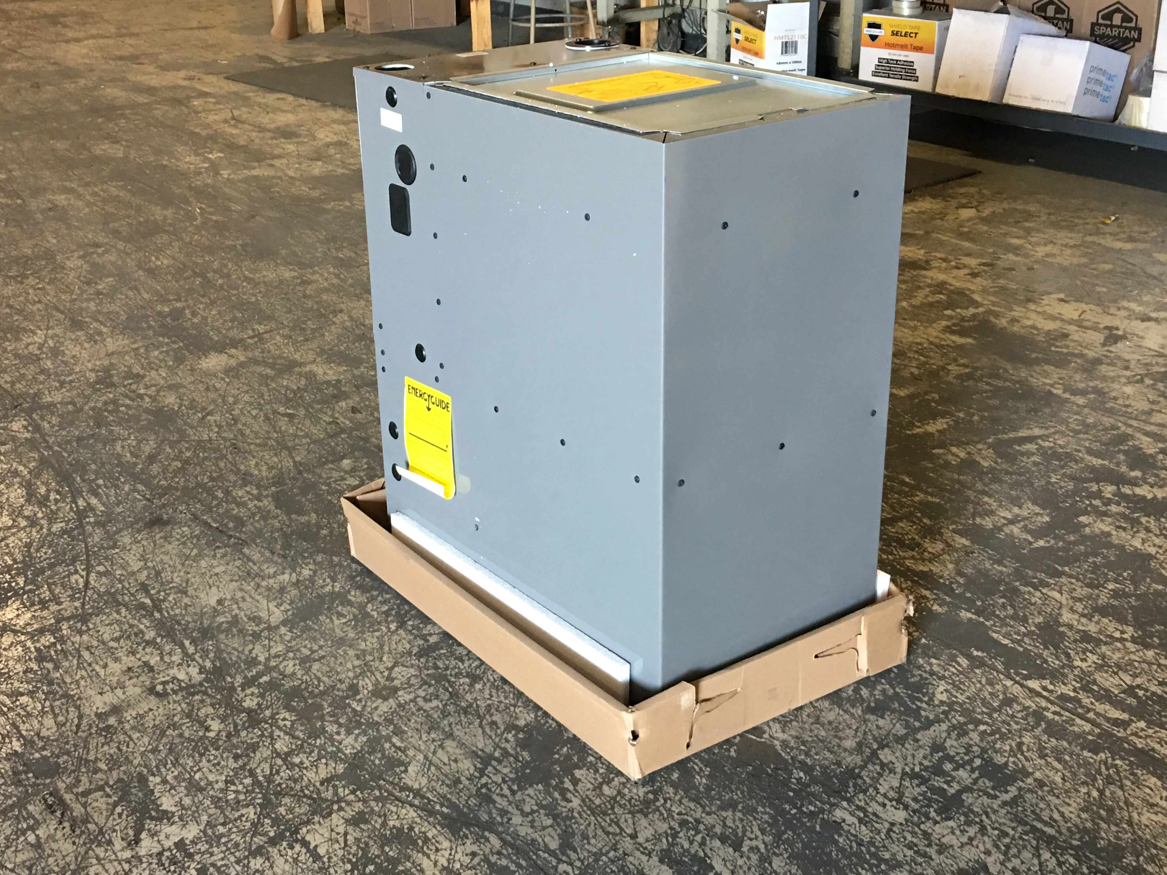56,000 BTU MODULATING COMMUNICATING TWO-STAGE UPFLOW ECM VARIABLE SPEED GAS FURNACE 98% AFUE 115/60/1 CFM: 1050 - Image 4