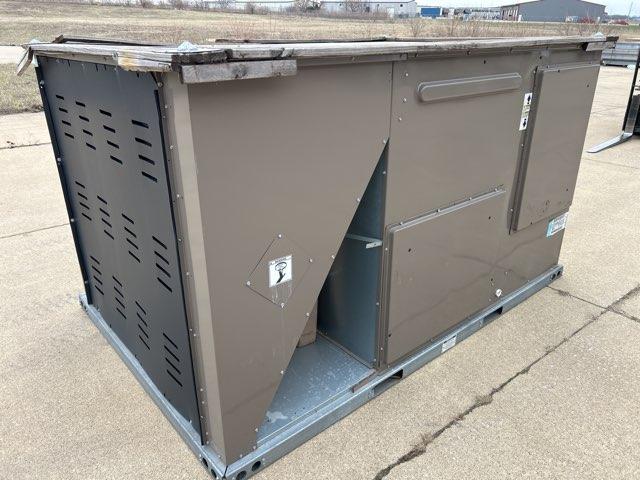 6.5 Ton 2-Stg Convertible Packaged Air Conditioning Unit W/ 9Kw Heat, 11.8 EER, 460/60/3, R410A - Image 4