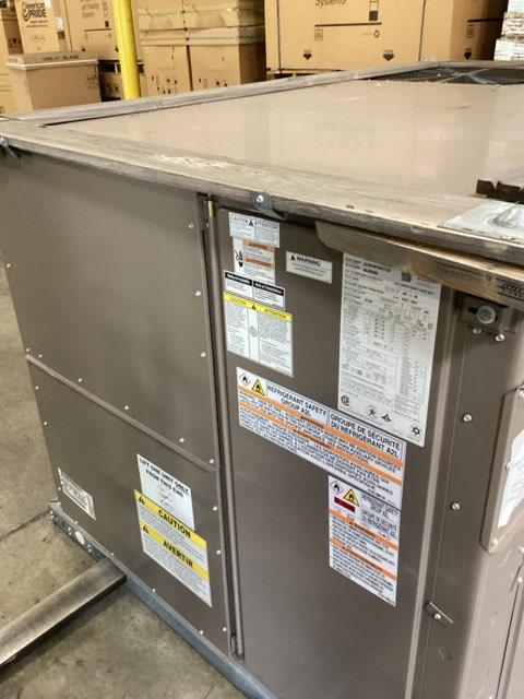 6.5 Ton Two-Stage Convertible Natural Gas/Electric Packaged Unit, 11.8 EER, 460/60/3, R410A - Image 3