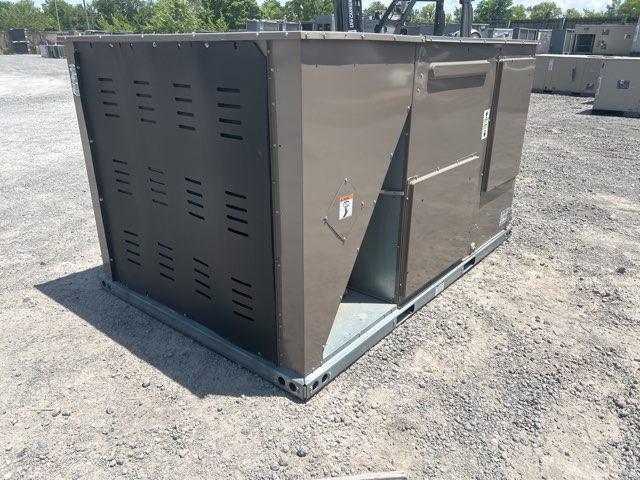 6.5 Ton Two-Stage Convertible Packaged Air Conditioning Unit W/18 Kw Heat, 11.8 EER, 460/60/3, R410A - Image 3