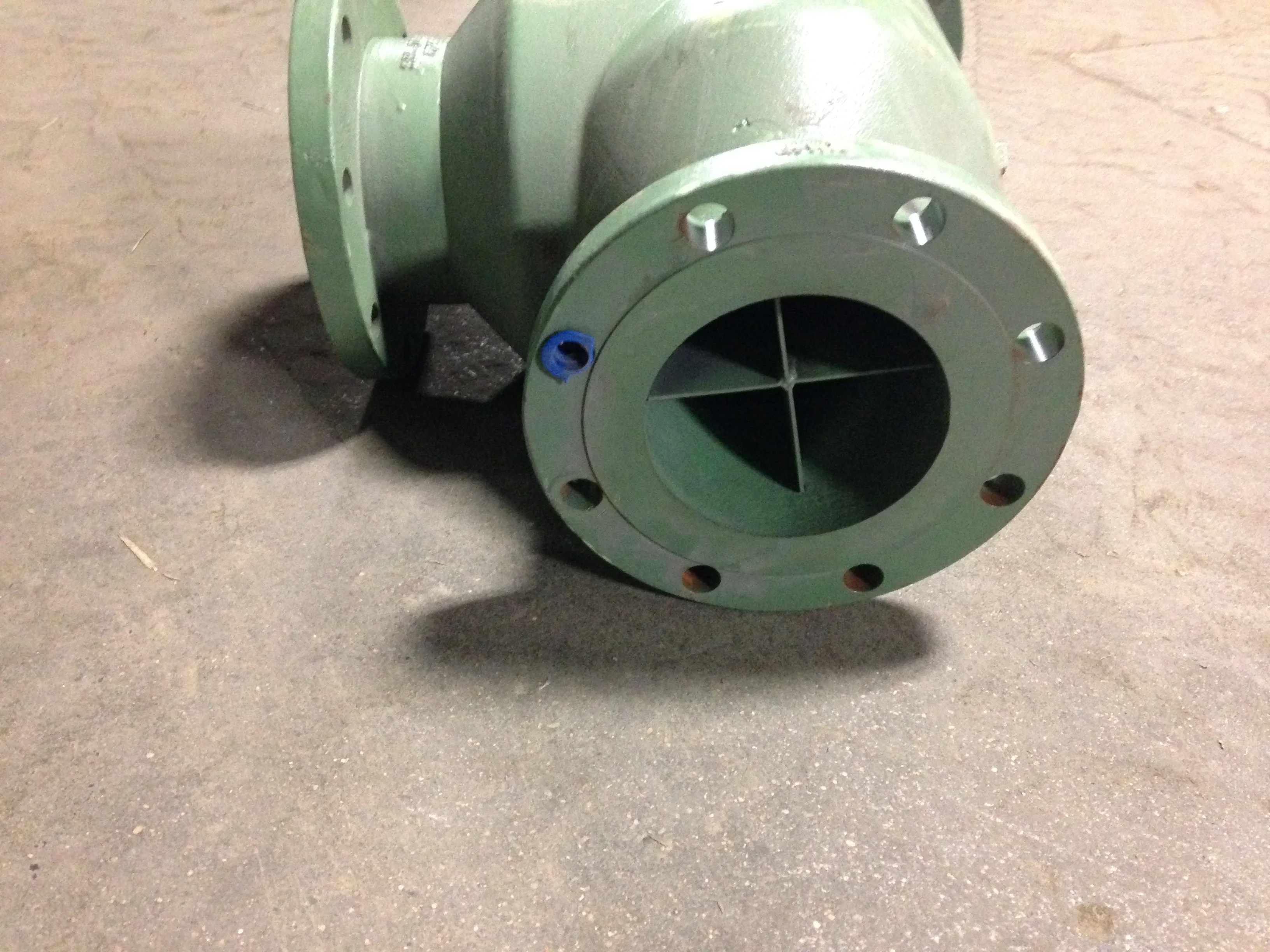 6" x 6" Ductile Iron Flanged Suction Diffuser Rear Strainer Pullout - Image 3