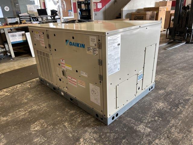 6 Ton Two-Stage Convertible Natural Gas/Electric Packaged Unit, 11.2 EER, 460/60/3, R410A - Image 5