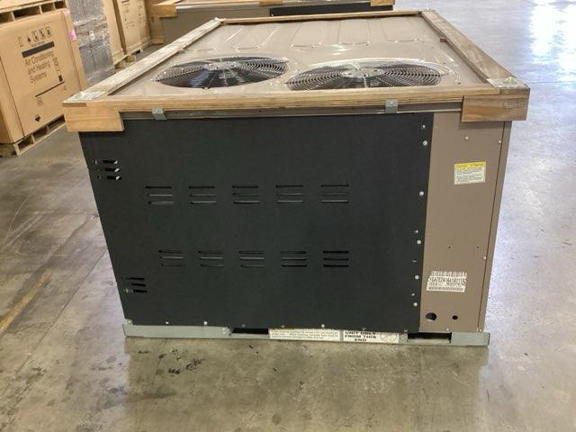 6 Ton Two-Stage Convertible Natural Gas/Electric Packaged Unit, 12 EER, 208-230/60/3, R410A - Image 3