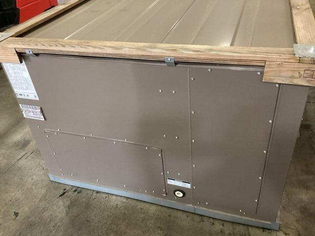 6 Ton Two-Stage Convertible Natural Gas/Electric Packaged Unit, 12 EER, 208-230/60/3, R410A - Image 4