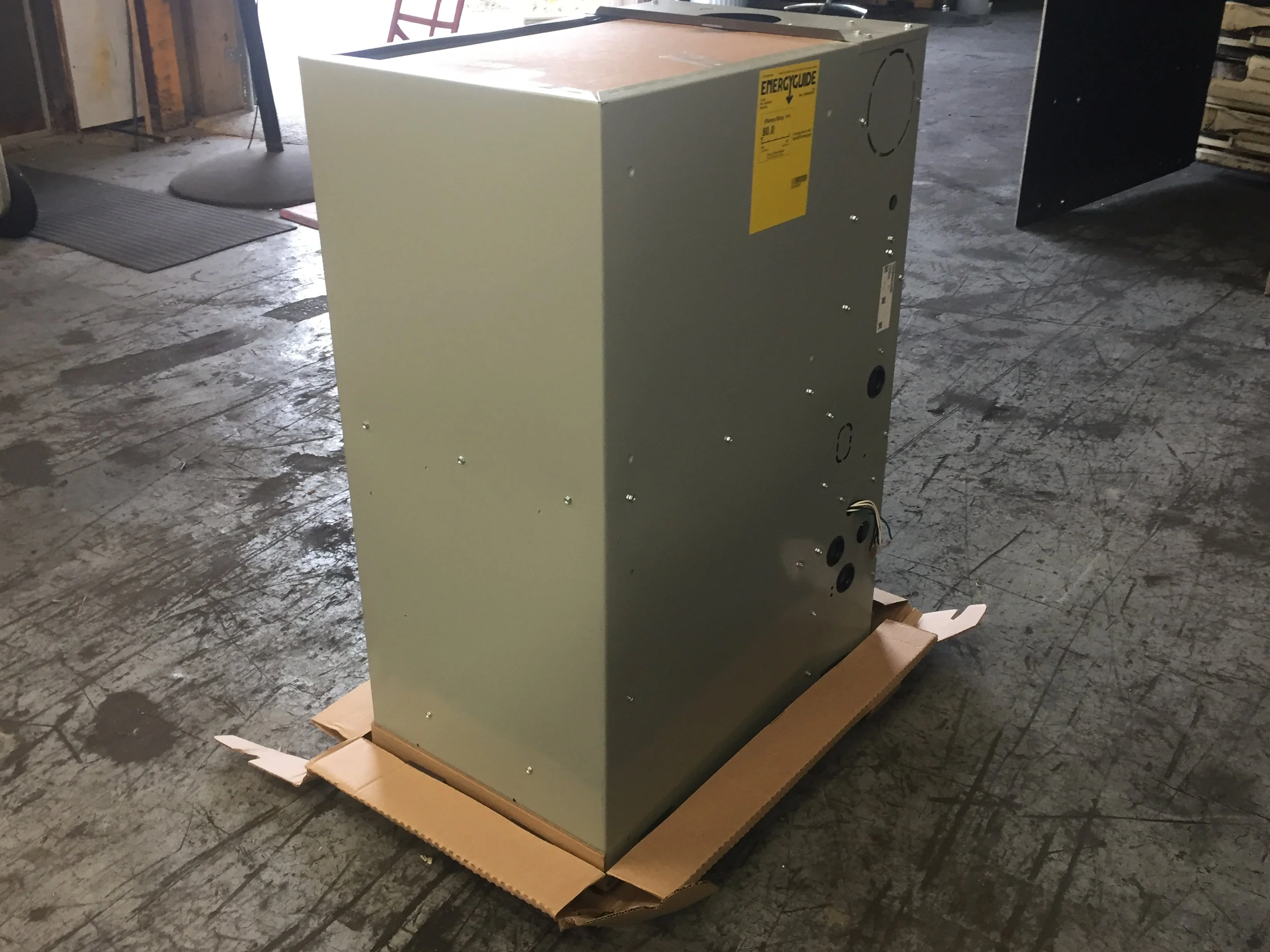 60,000 BTU Two Stage Downflow/Horizontal Communicating ECM Gas Furnace; 80%, 115/60/1, CFM: 1400 - Image 4