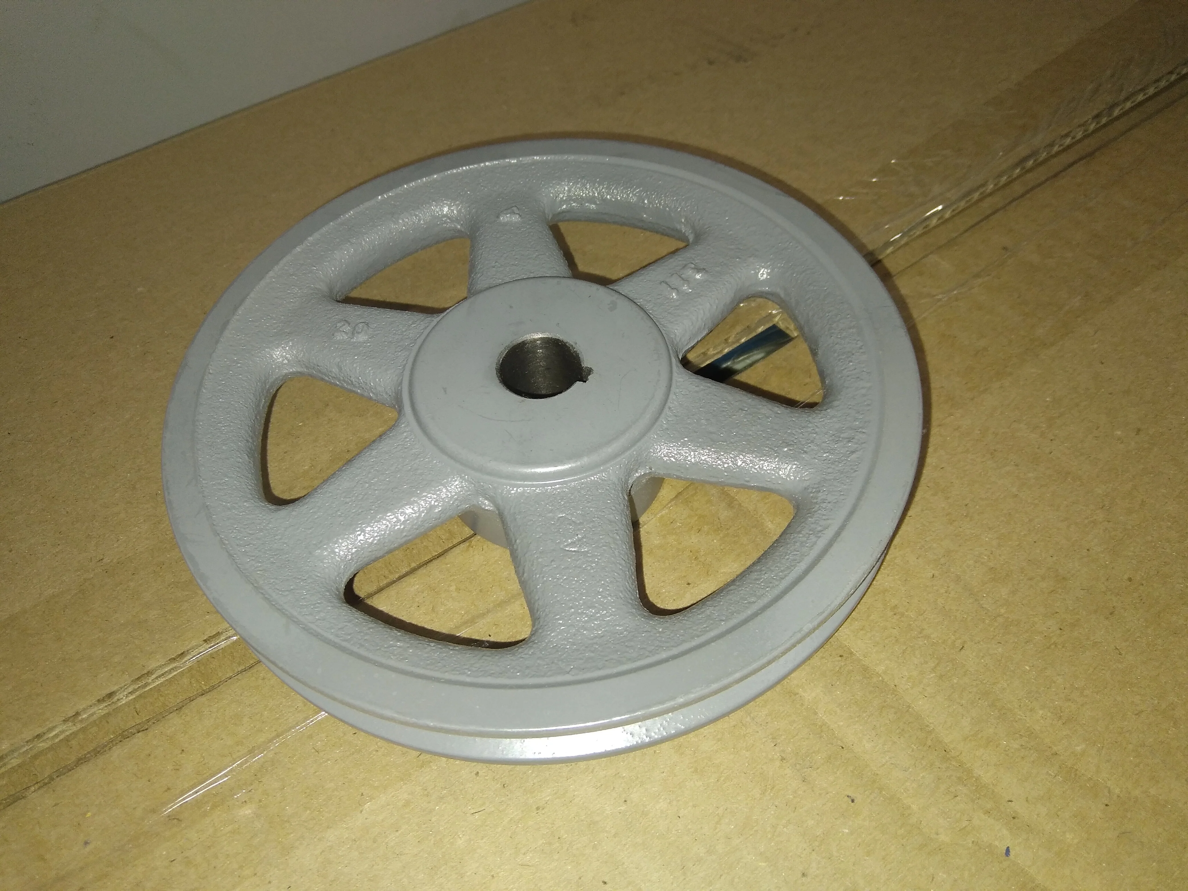 6-3/4" DIA SINGLE GROOVE PULLEY 3/4" BORE KEYED WITH SET SCREW - Image 2