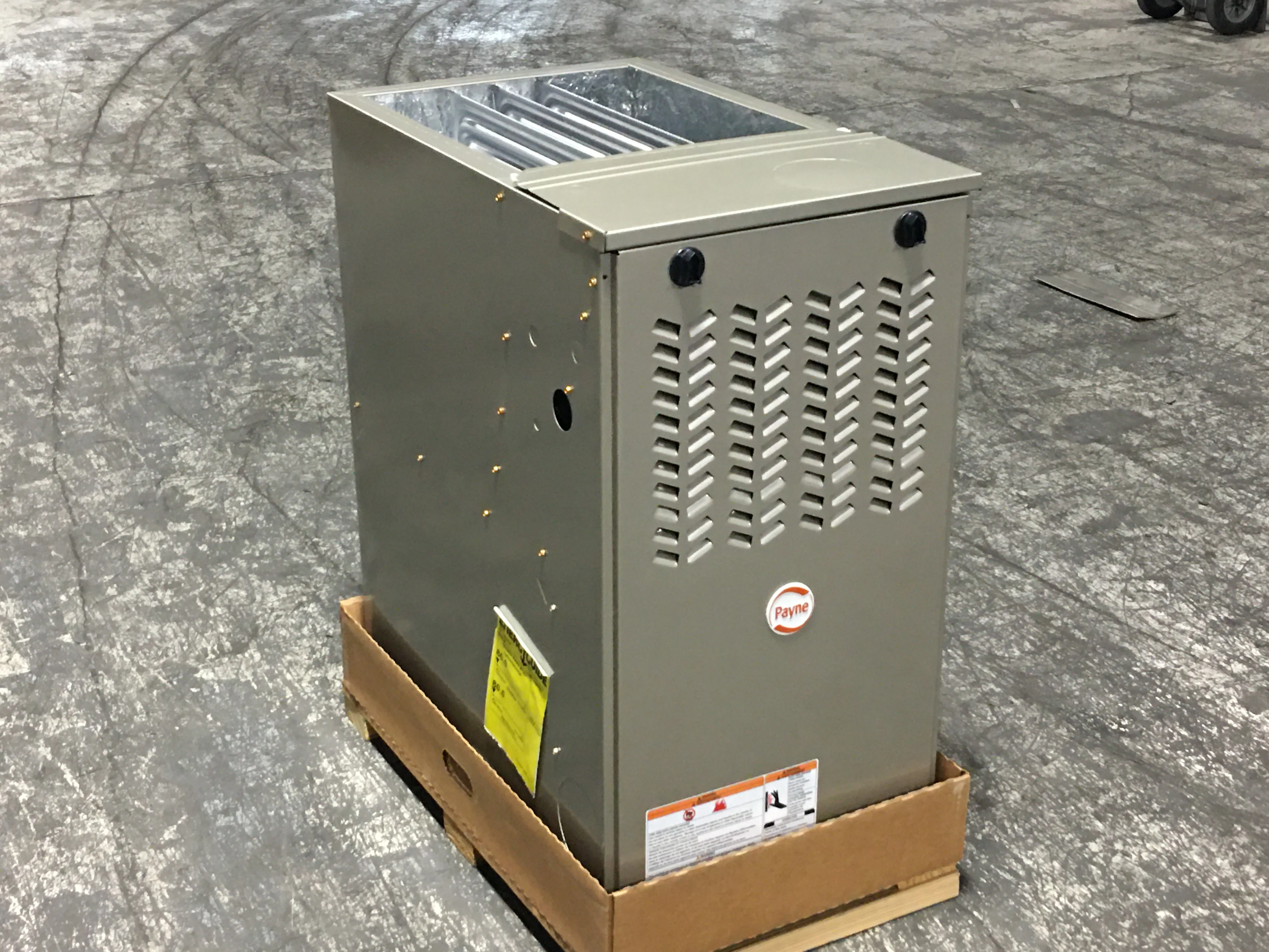 66,000 BTU 2 Stg ECM Low Nox Multi Position Gas Furnace, 115/60/1 CFM 1740 - Image 3