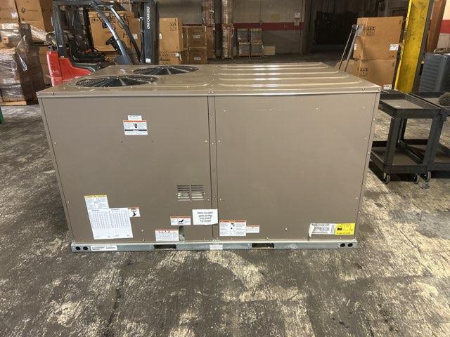 7.5 Ton Two-Stage Convertible Natural Gas/Electric Packaged Unit, 12 EER, 208-230/60/3, R410A - Image 2