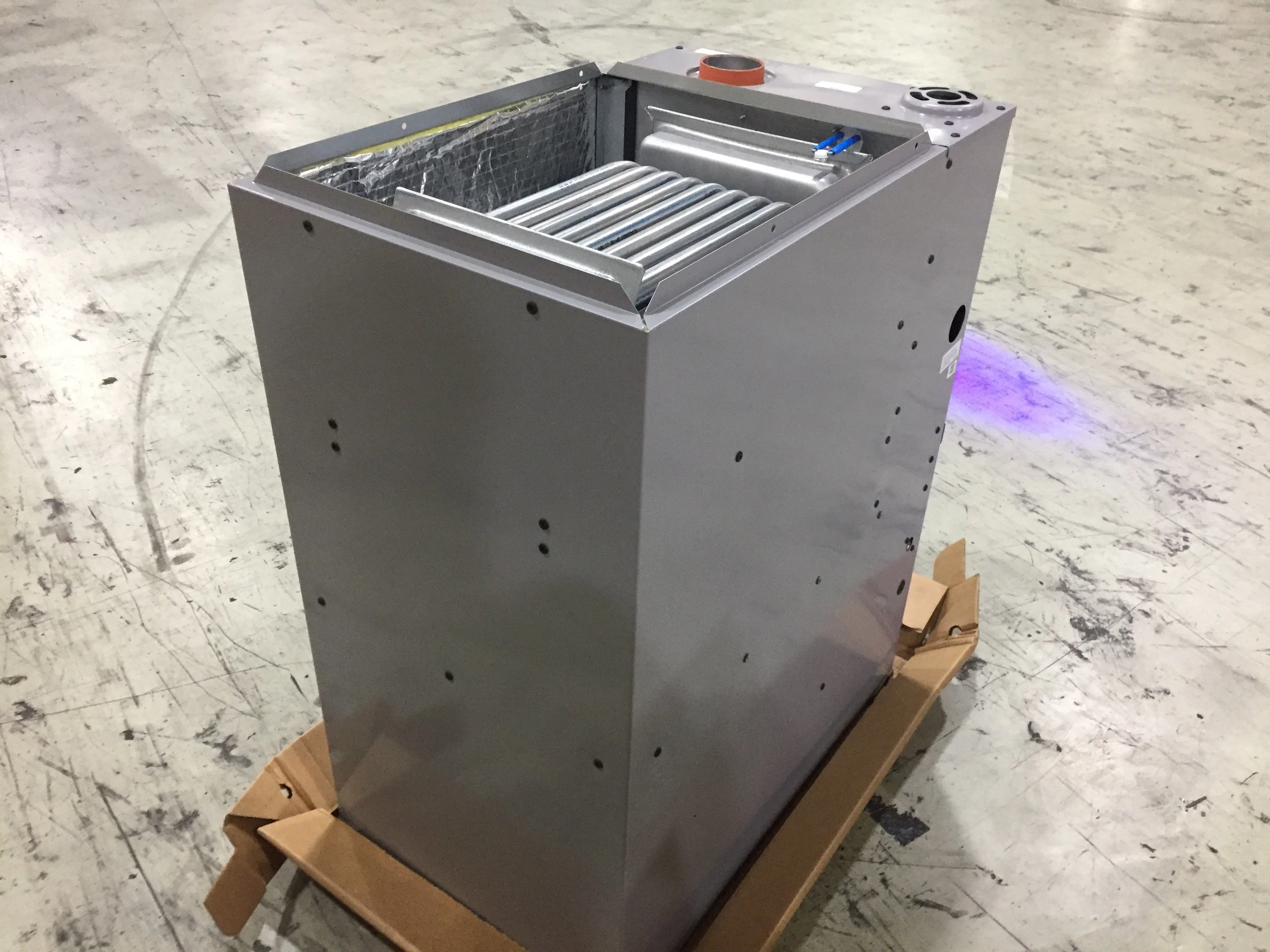 75,000 BTU Comm 2 Stage Up/Horiz ECM Var Spd Gas Furnace 80% 115/60/1 CFM: 1200 - Image 5