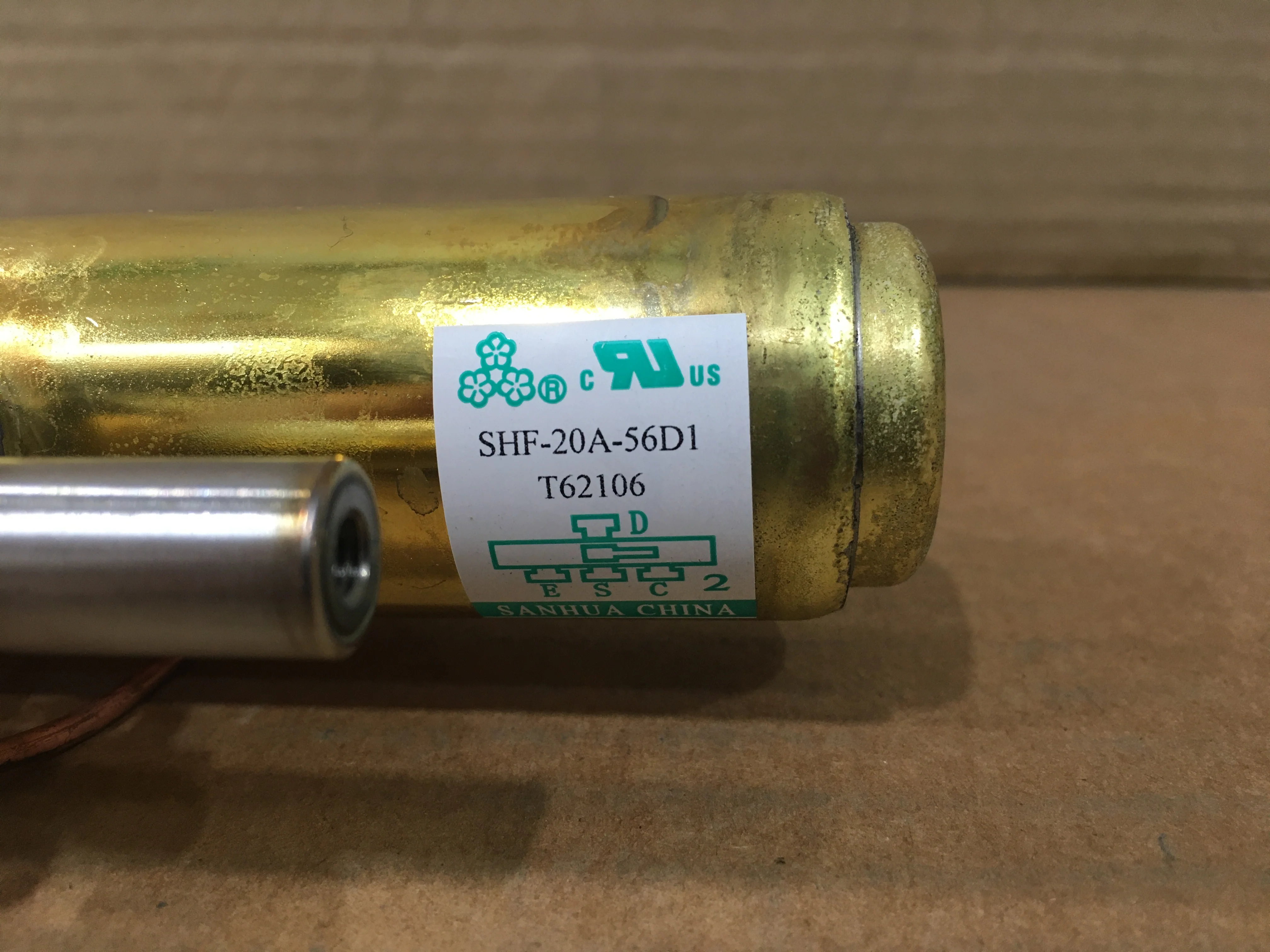 8 Ton Reversing Valve 5/8" X 3/4" ODF Solder Less Coil - Image 2