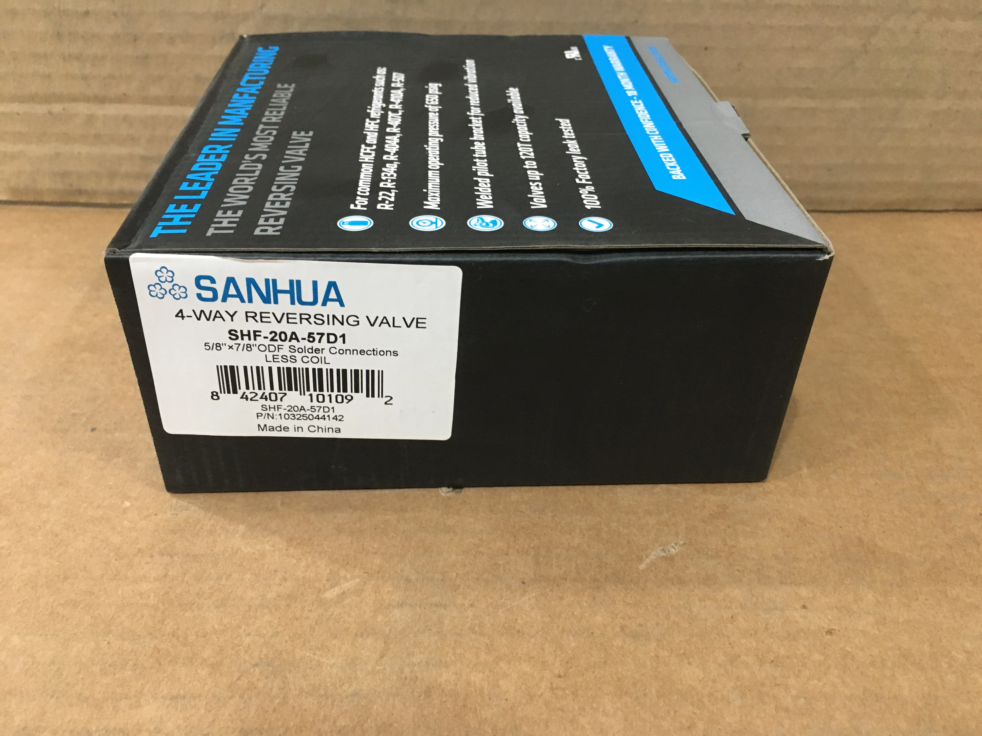 8 Ton Reversing Valve 5/8" X 7/8" ODF Solder - Image 3