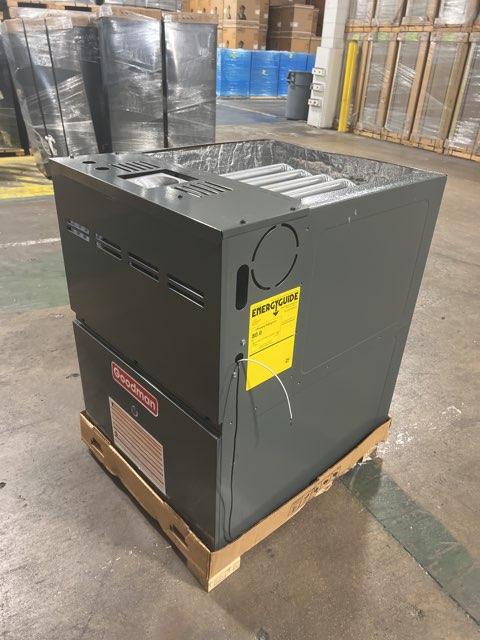 80,000 BTU 2-Stg Low Nox Upflow/Horizontal ECM Multi Speed Gas Furnace 80% AFUE 115/60/1 CFM: 2000 - Image 4