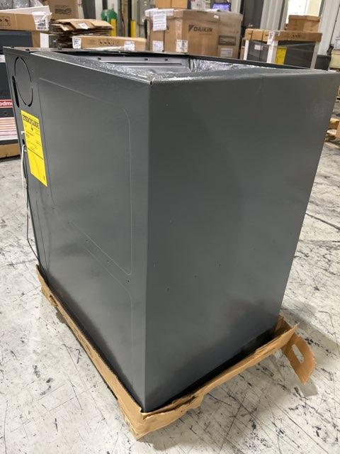 80,000 BTU Low NOx 2-Stg Up/Horz ECM Variable Speed Communicating Gas Furnace 80% 115/60/1 CFM: 2000 - Image 2
