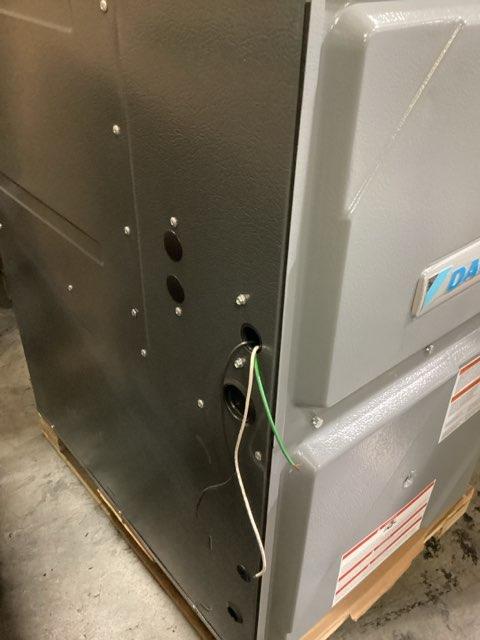 80,000 BTU Low NOx Single-Stage Upflow/Horizontal ECM Multi Speed Gas Furnace 96% 115/60/1 CFM: 2000 - Image 2