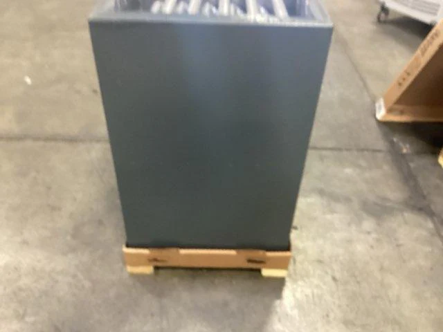 80,000 BTU Low NOx Two-Stage Up/Horz ECM Var Spd Comm Compatible Gas Furnace 80% 115/60/1 CFM: 2000 - Image 3