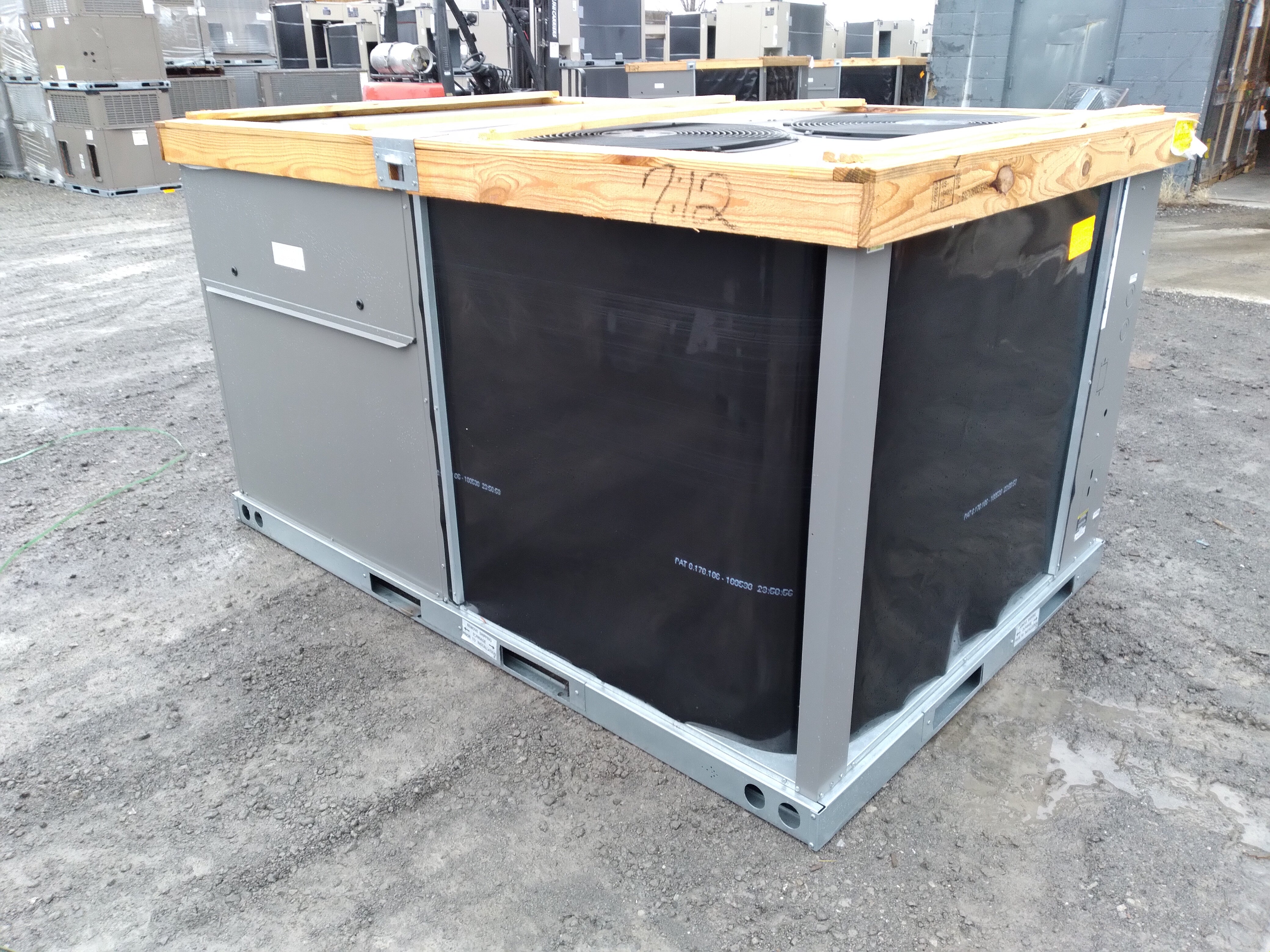 8.5 Ton 2 Stage Convertible Natural Gas/Electric Packaged Unit, 11 Eer, 380/415/60/3, R410A - Image 3