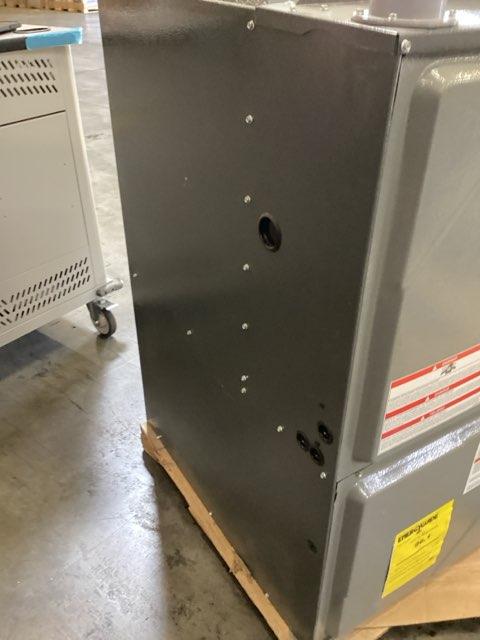 90,000 BTU Low NOx 2-Stg Up/Horz ECM Var Spd Comm Compatible Gas Furnace 95% 115/60/1 CFM: 2000 - Image 2